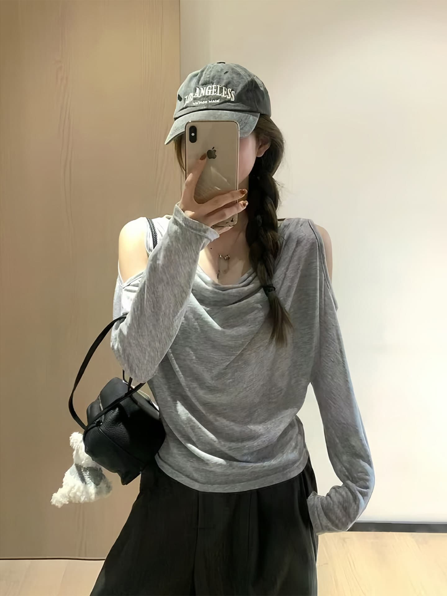 한 부서 디자인 센스 흔들다 칼라 오프숄더 긴팔 티셔츠 슬림해 보이는 루즈핏 느긋한 맨위 상세 이미지 5