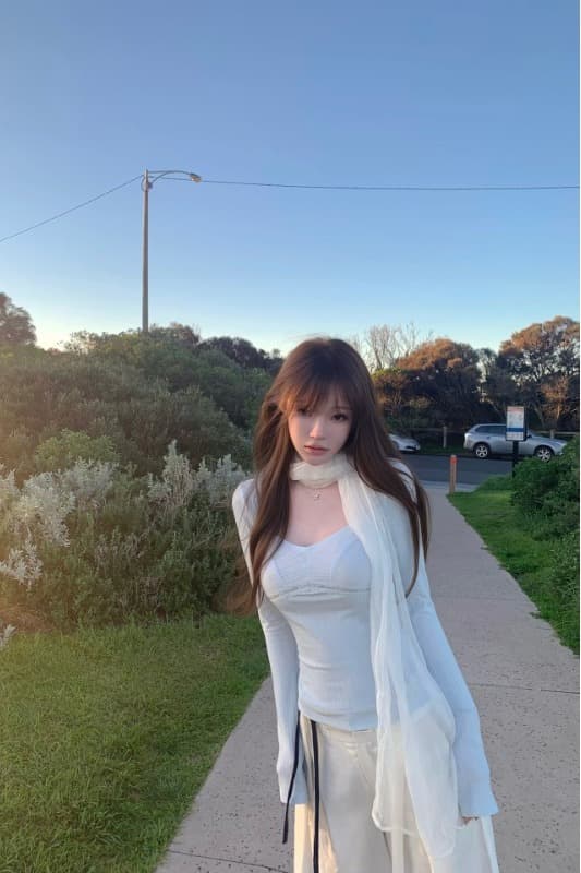 바람 종소리 작은 나이 홀로우 아웃 물결무늬 레이스 레이스 관대 한 칼라 긴팔 티셔츠 순수한 욕망 짧은 맨위 이미지 6