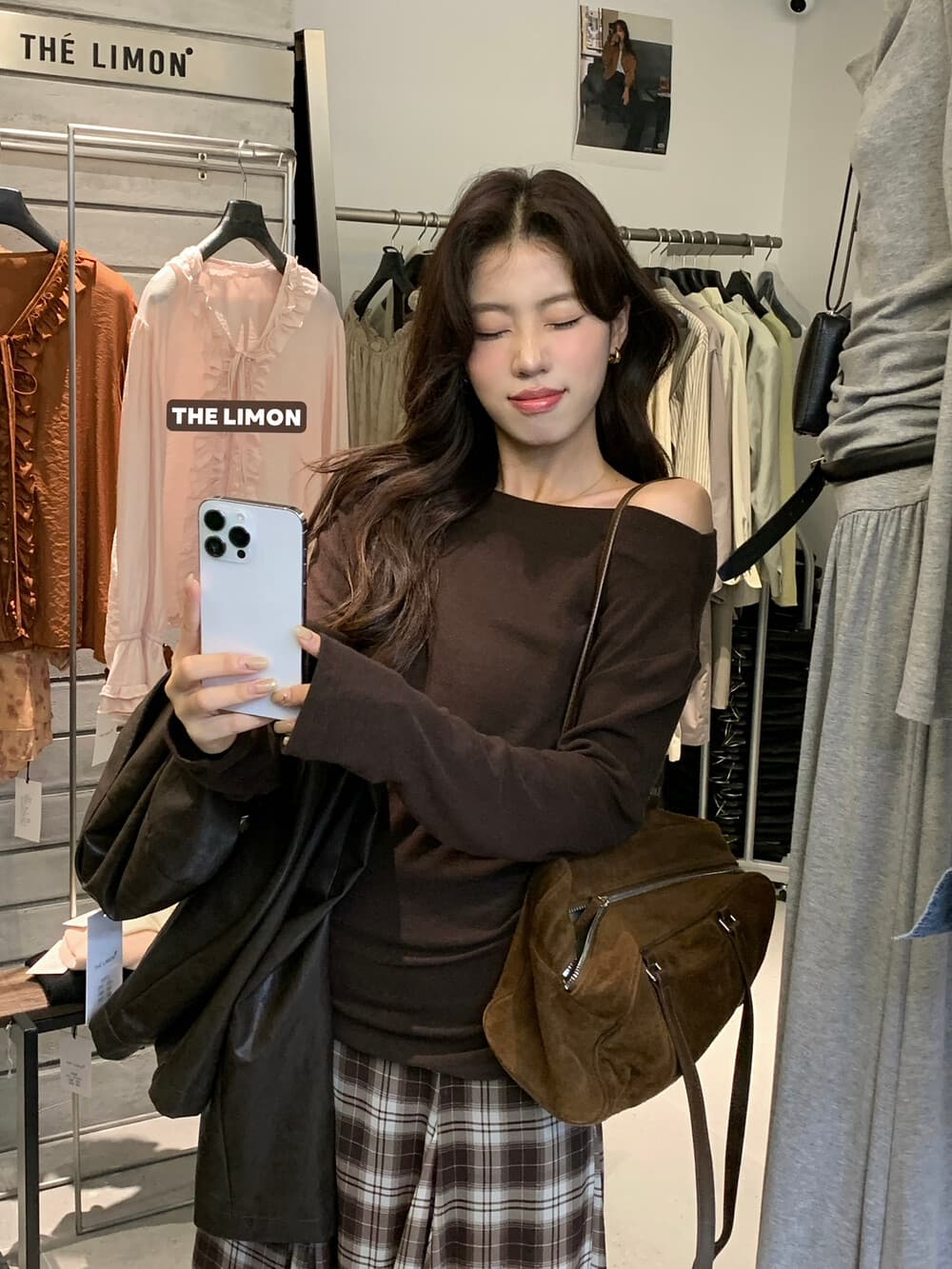 하나 의류 기타 착용 the limon 오프숄더 비스듬한 어깨 긍정적 인 어깨 측면 연주 중 Pleat 허리 수축 슬림해 보이는 긴팔 티셔츠 여성 상세 이미지 9