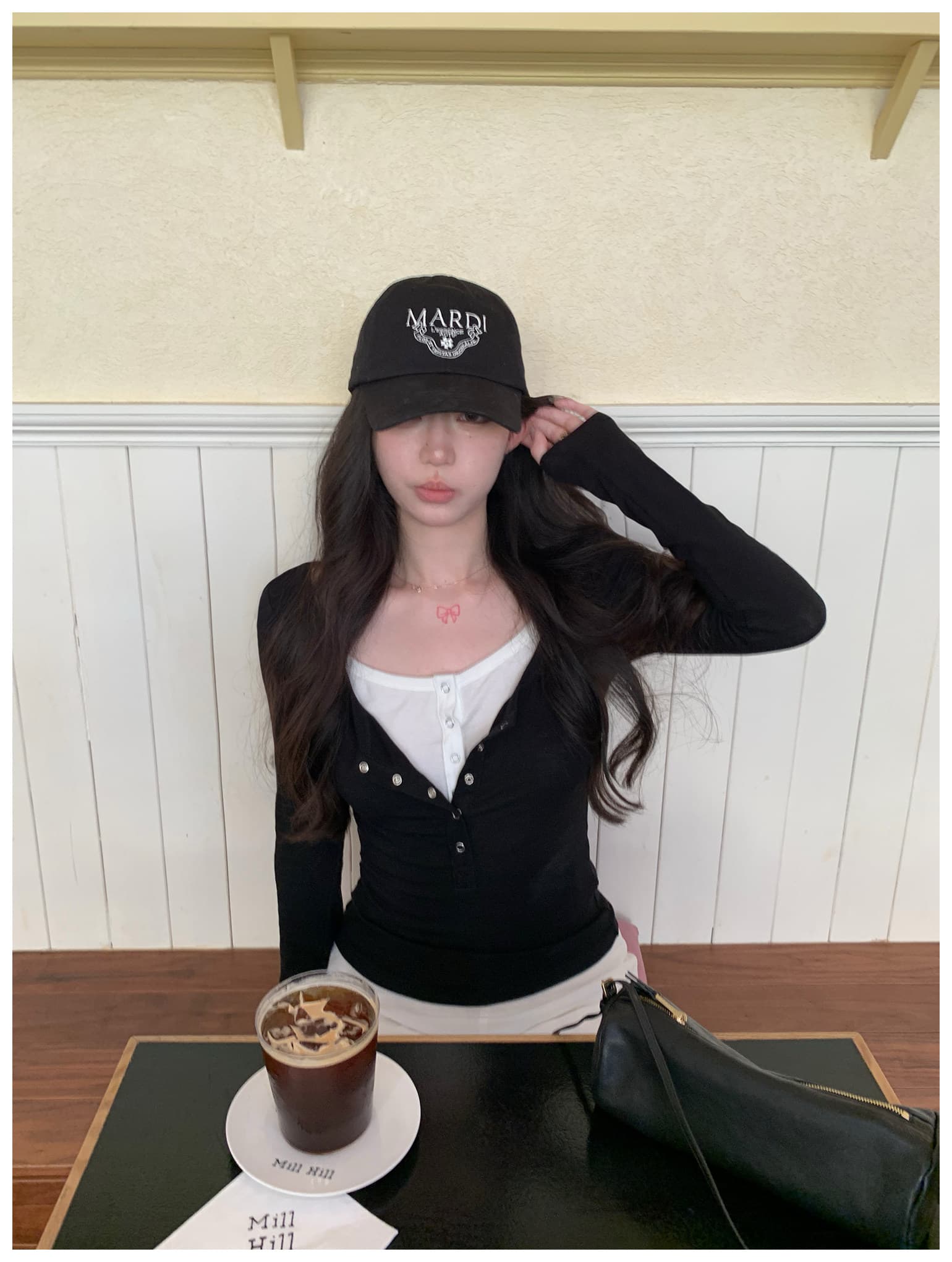 빛 제인 일상 페이크 레이어드 헨리 칼라 긴팔 티셔츠 허리 수축 슬림해 보이는 맨위 이미지 2