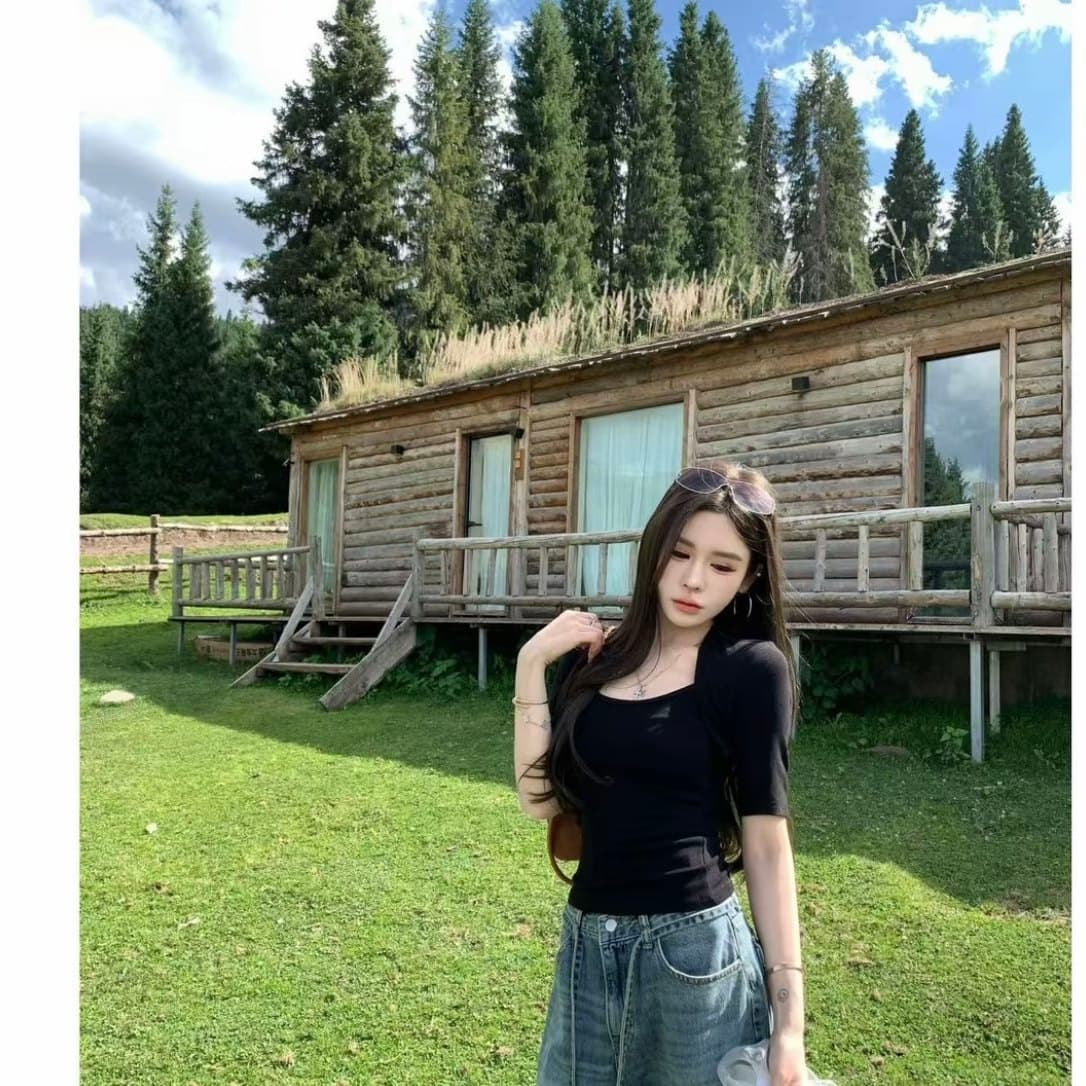 아메리칸 핫걸 섹시함 패키지 어깨 중간 소매 티셔츠 가을 새로운 몸매 가꾸기 슬림해 보이는 하이웨이스트 쇼트 스타일 직각 어깨 의류 이미지 3