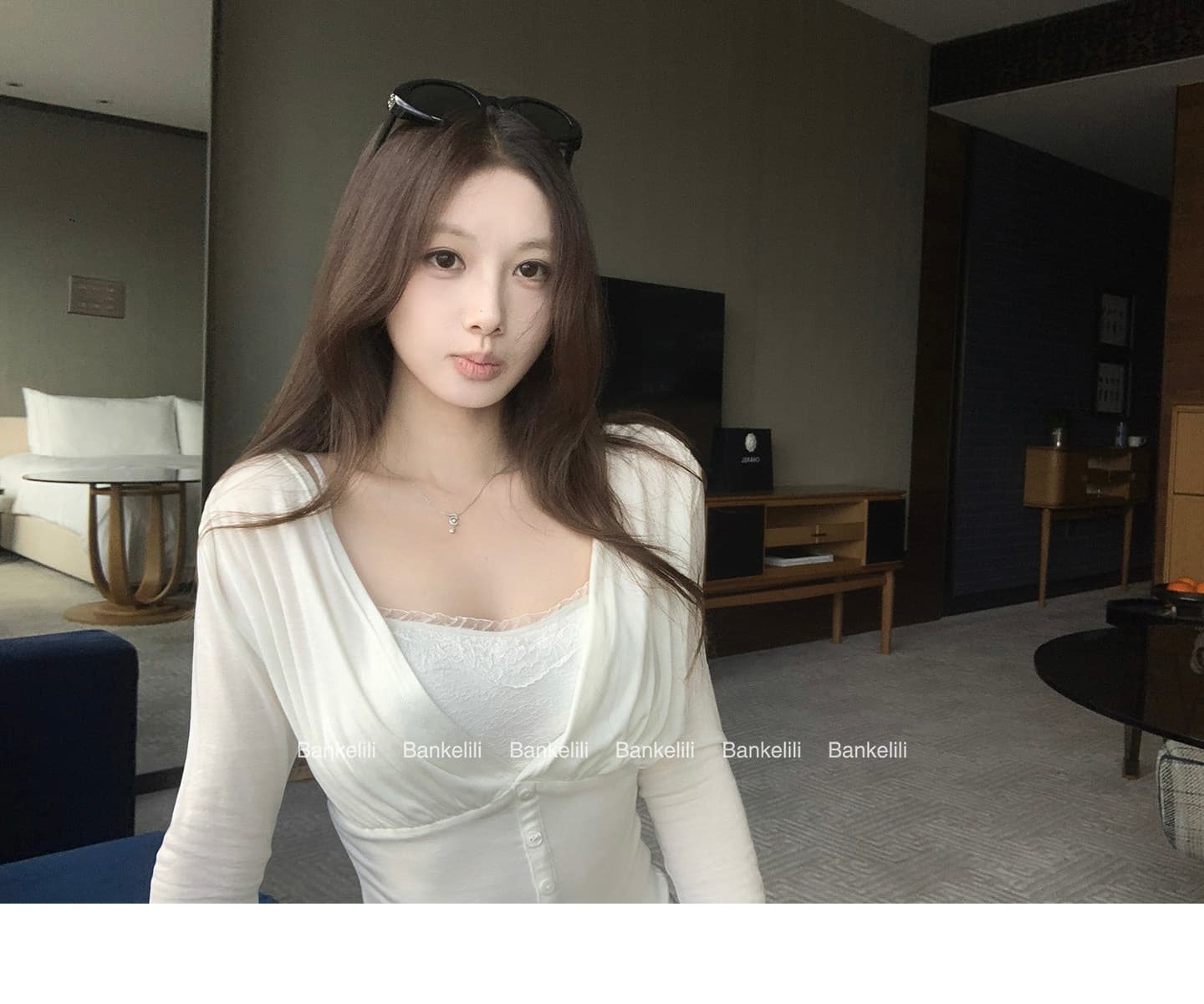 밤나무 코코아 bankelili 순수한 욕망 안개 빛 76 주간 실크 19 양모 V넥 플리츠 오픈 가디건 튜브탑 세트 그룹 상세 이미지 11