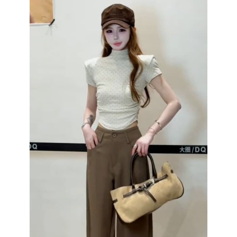 한 부서 핫걸 바람 도트 무늬 스탠드 칼라 반팔 티셔츠 여성 이른 가을 새로운 몸매 가꾸기 슬림해 보이는 인사이드 가져 가라. 만나는 쇼트 스타일 맨위 이미지 2