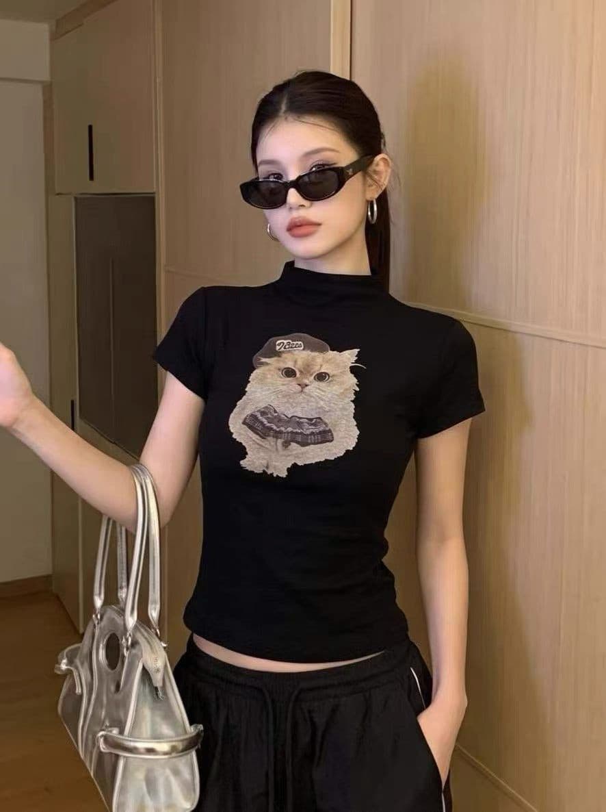 핫걸 반하이넥 새끼 고양이 프린트 반팔 미니멀리즘 티셔츠 2026 가을 새로운 패션 디자인 센스 몸매 가꾸기 맨위 상세 이미지 3