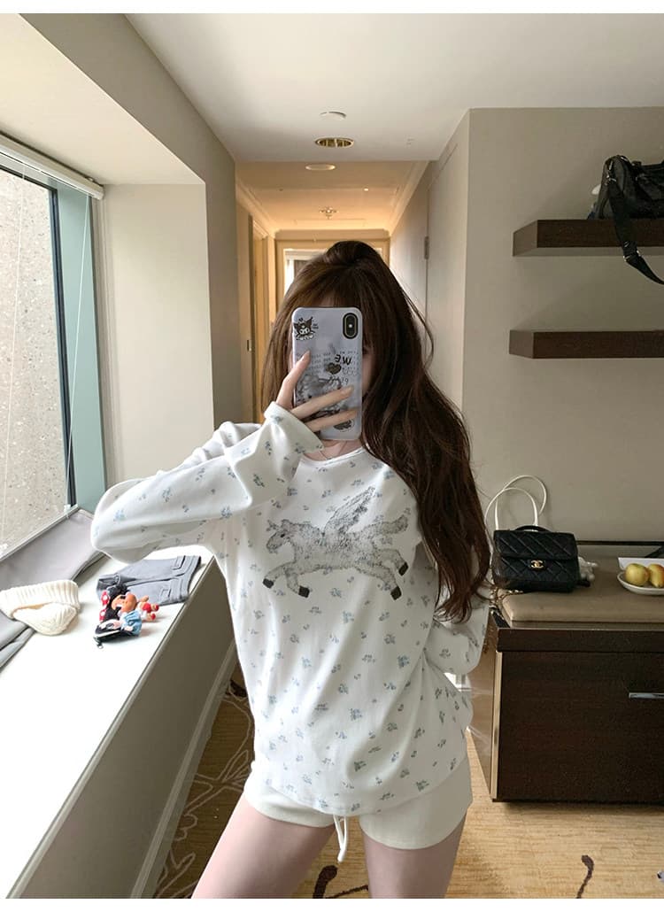 suuuicee 캡처 꿈 유니콘 전체 인쇄 작은 꽃무늬 구덩이 기사 질감 센스 캐주얼 라운드 넥 긴팔 티셔츠 상세 이미지 19