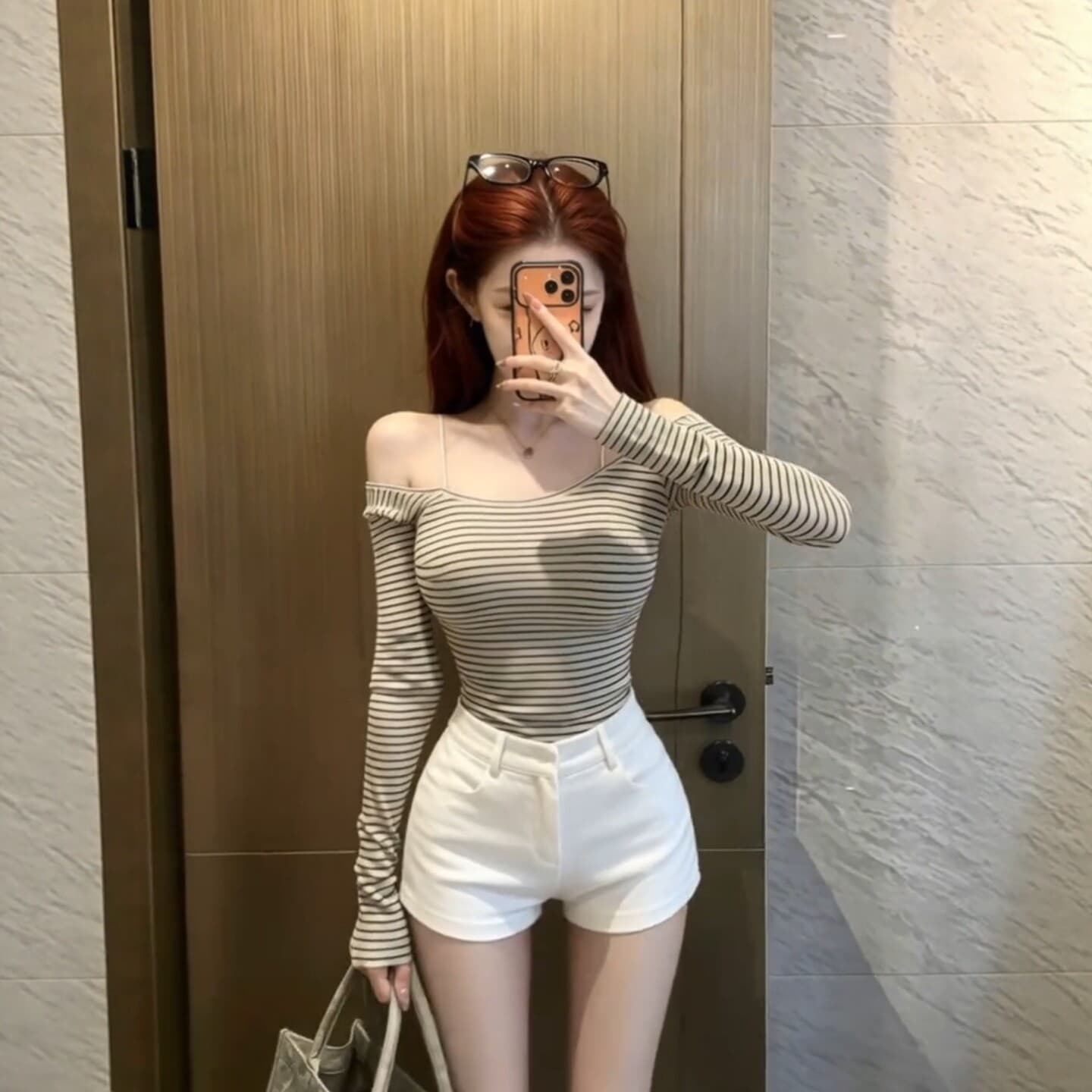 순수한 욕망 바람 스트라이프 배색 긴팔 티셔츠 여성 이른 가을 이슬 쇄골 몸매 가꾸기 슬림해 보이는 신축성 인사이드 가져 가라. 기본 셔츠 맨위 상세 이미지 5
