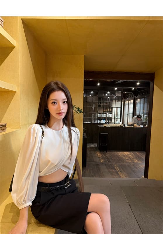 ys1 자매 슈퍼 품격 ~ 중 미니멀리즘 7부 소매 벌룬 소매 십자가 쇼트 스타일 라운드 넥 맨위 상세 이미지 13