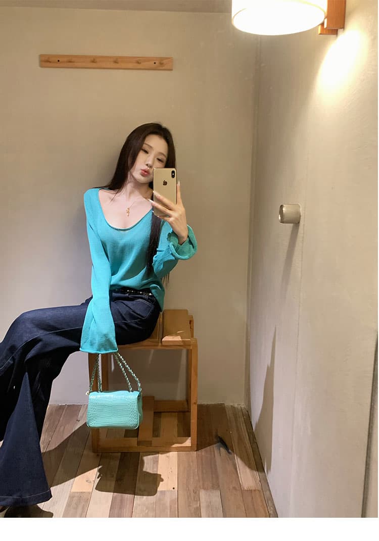 한 부서 파란색 홀로우 아웃 긴팔 니트 스웨터 여성 조기 가을 착용 가져 가라. 느긋한 분위기 센스 캐주얼 루즈핏 스웨터 맨위 상세 이미지 7