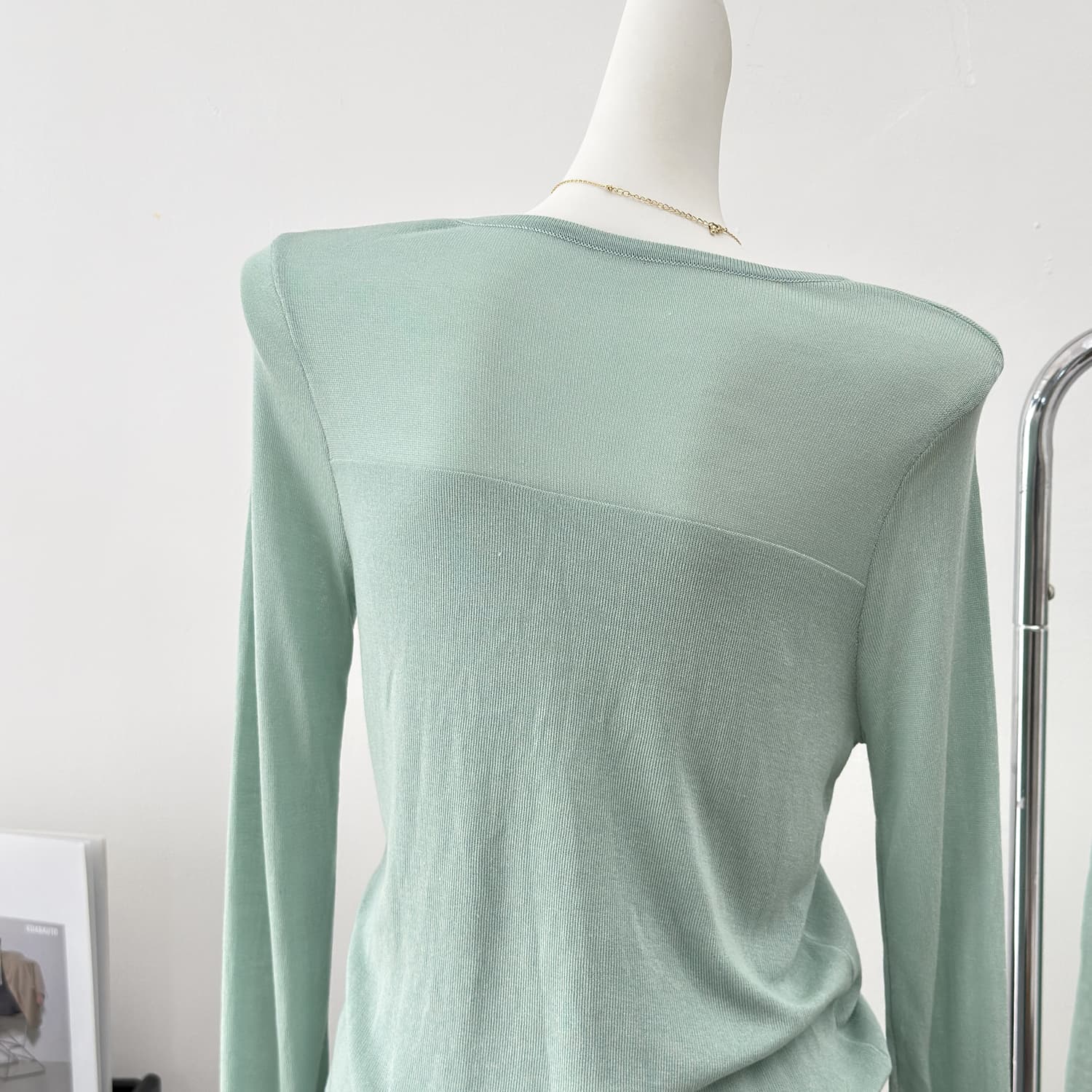 2026 봄 몸매 가꾸기 슬림해 보이는 자외선 차단 긴팔 블라우스 니트 맨위 망사 반신 세트 부드러운 지성 옷 상세 이미지 9