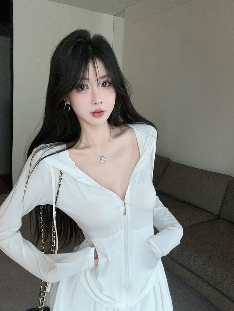 실사 정가 2026 봄 여름 새로운 얇고 가벼운 후드 지퍼 오픈 가디건 여성 코트 펌프 로프 미니 스커트 화이트 워터 세트 상세 이미지 8