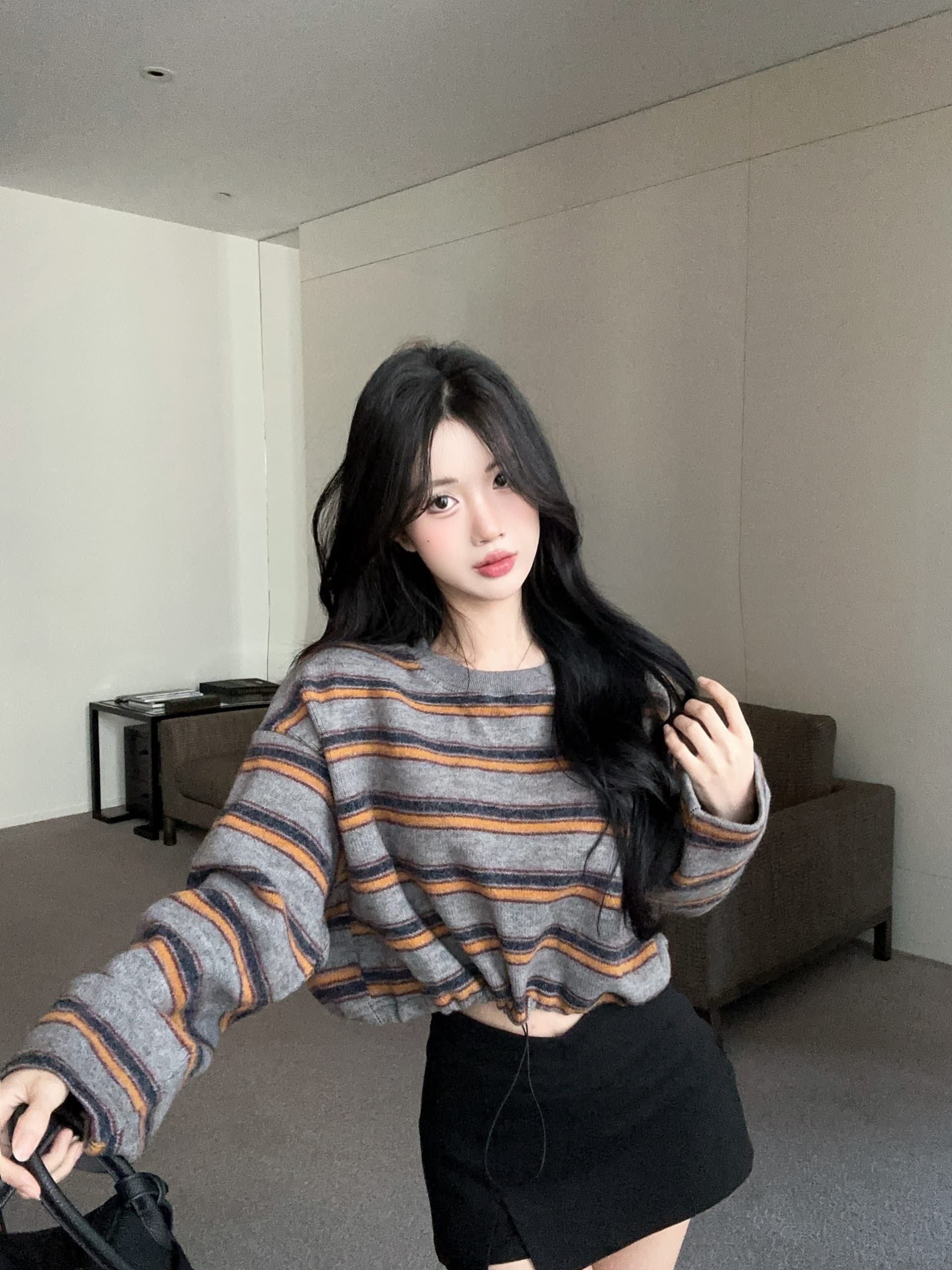 실사 정가 레트로 배색 스트라이프 펌프 로프 라운드 넥 긴팔 후드티 여성 느긋한 바람 루즈핏 슬림해 보이는 티셔츠 트렌디 상세 이미지 6