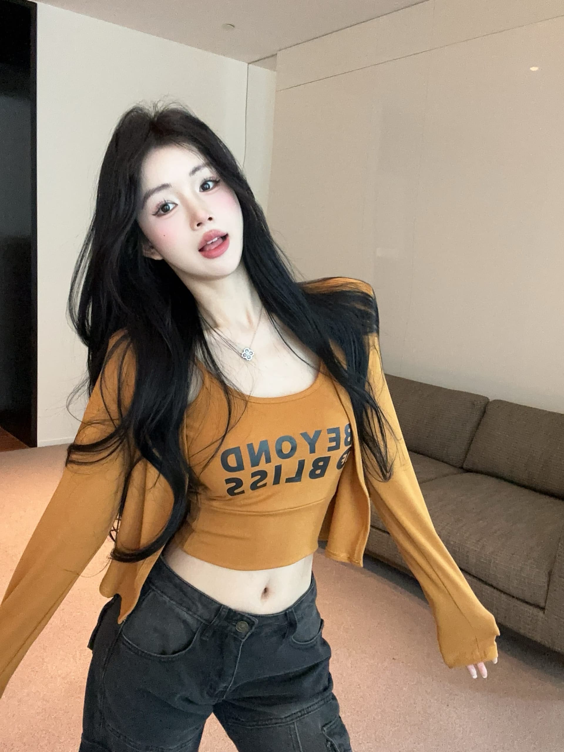 실사 정가 2026 가을 새로운 다용도 가슴 패드 프린트 알파벳 슬립 카디건 코트 투피스 슈트 상세 이미지 1