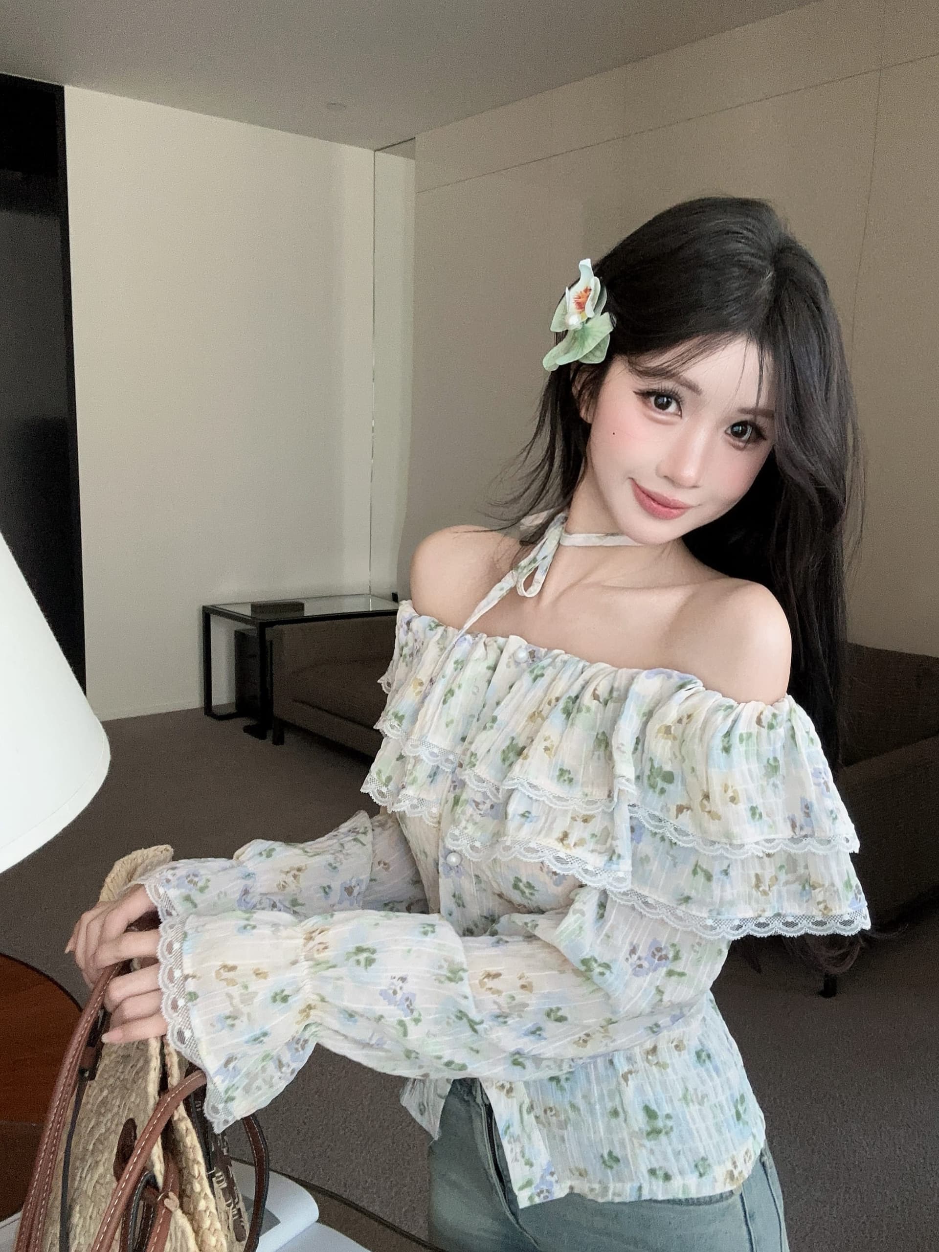 실사 정가 이른 가을 새로운 오프숄더 꽃무늬 레이스 레이스 쉬폰 블라우스 긴팔 맨위 여성 꼬집기 허리 셔츠 상세 이미지 8