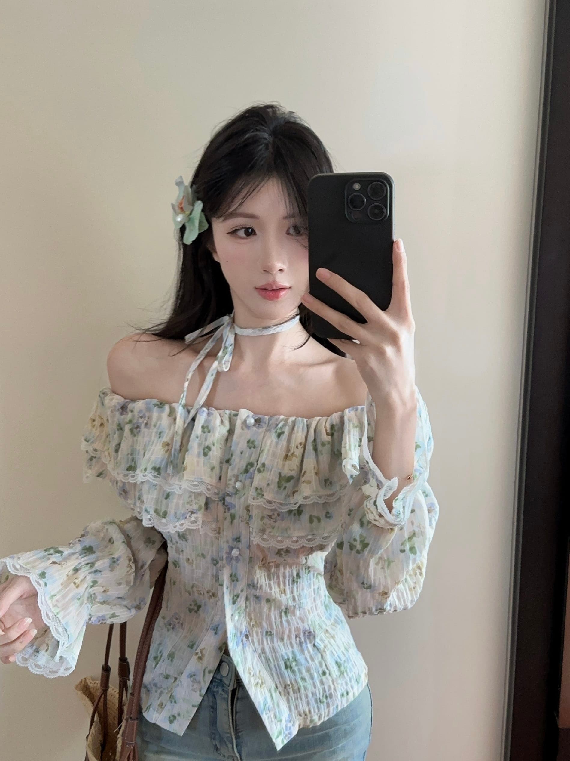 실사 정가 이른 가을 새로운 오프숄더 꽃무늬 레이스 레이스 쉬폰 블라우스 긴팔 맨위 여성 꼬집기 허리 셔츠 상세 이미지 10