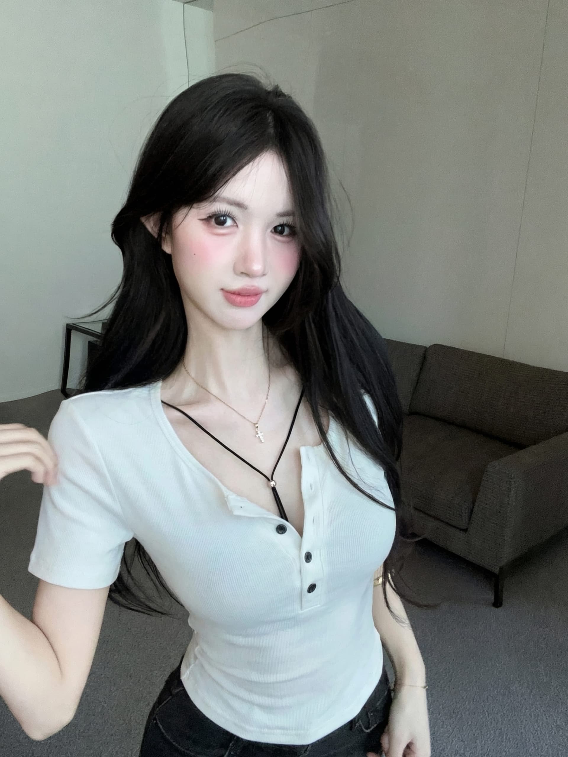 실사 정가 여름 새로운 레이스업 장식 어깨 패드 라운드 넥 버튼 반팔 티셔츠 여성 몸매 가꾸기 슬림해 보이는 맨위 상세 이미지 13
