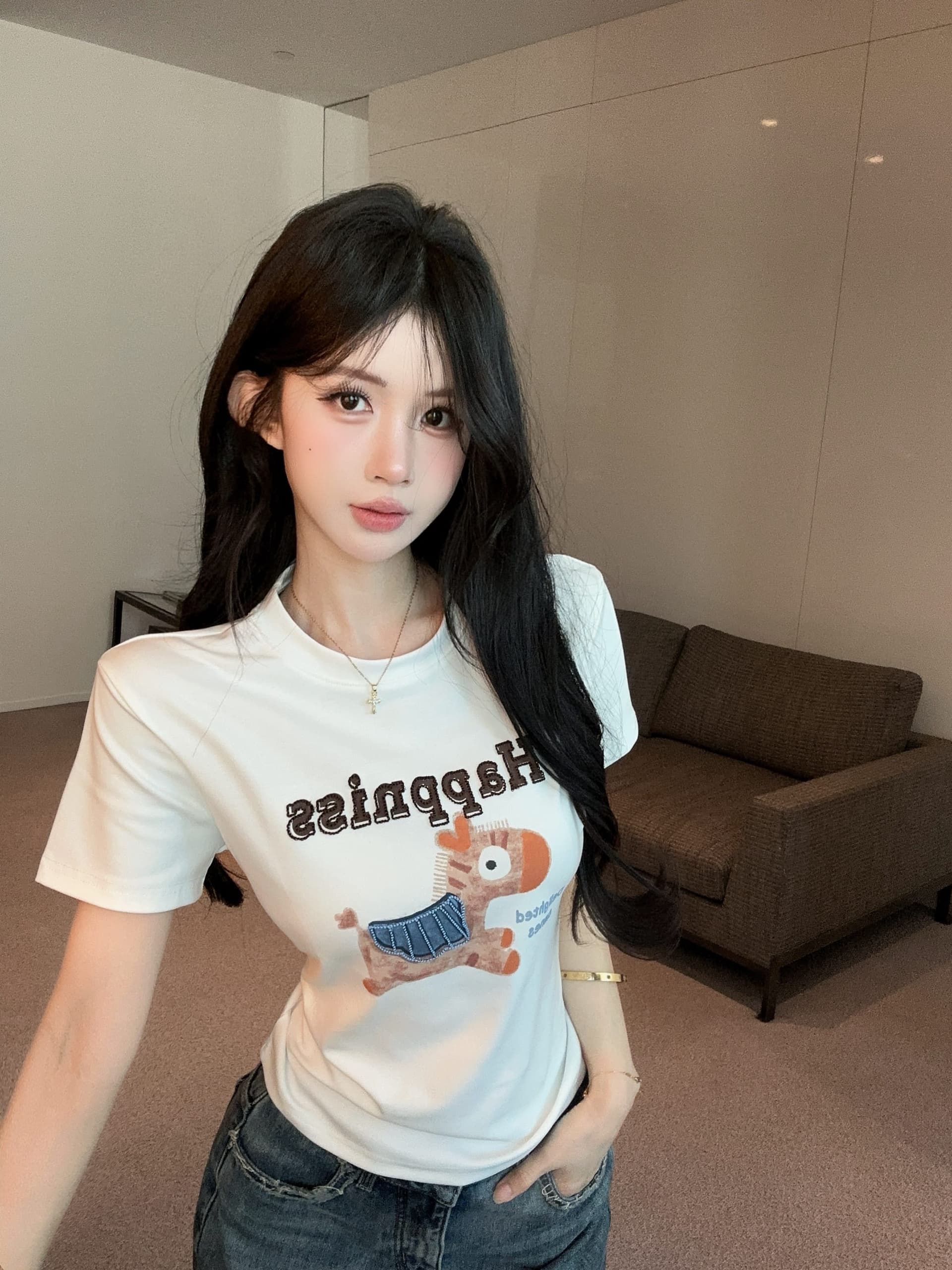 실사 정가 활력 작은 말 명시적 스티치 3 차원 자수 프린트 반팔 티셔츠 여성 라운드 넥 맨위 상세 이미지 5