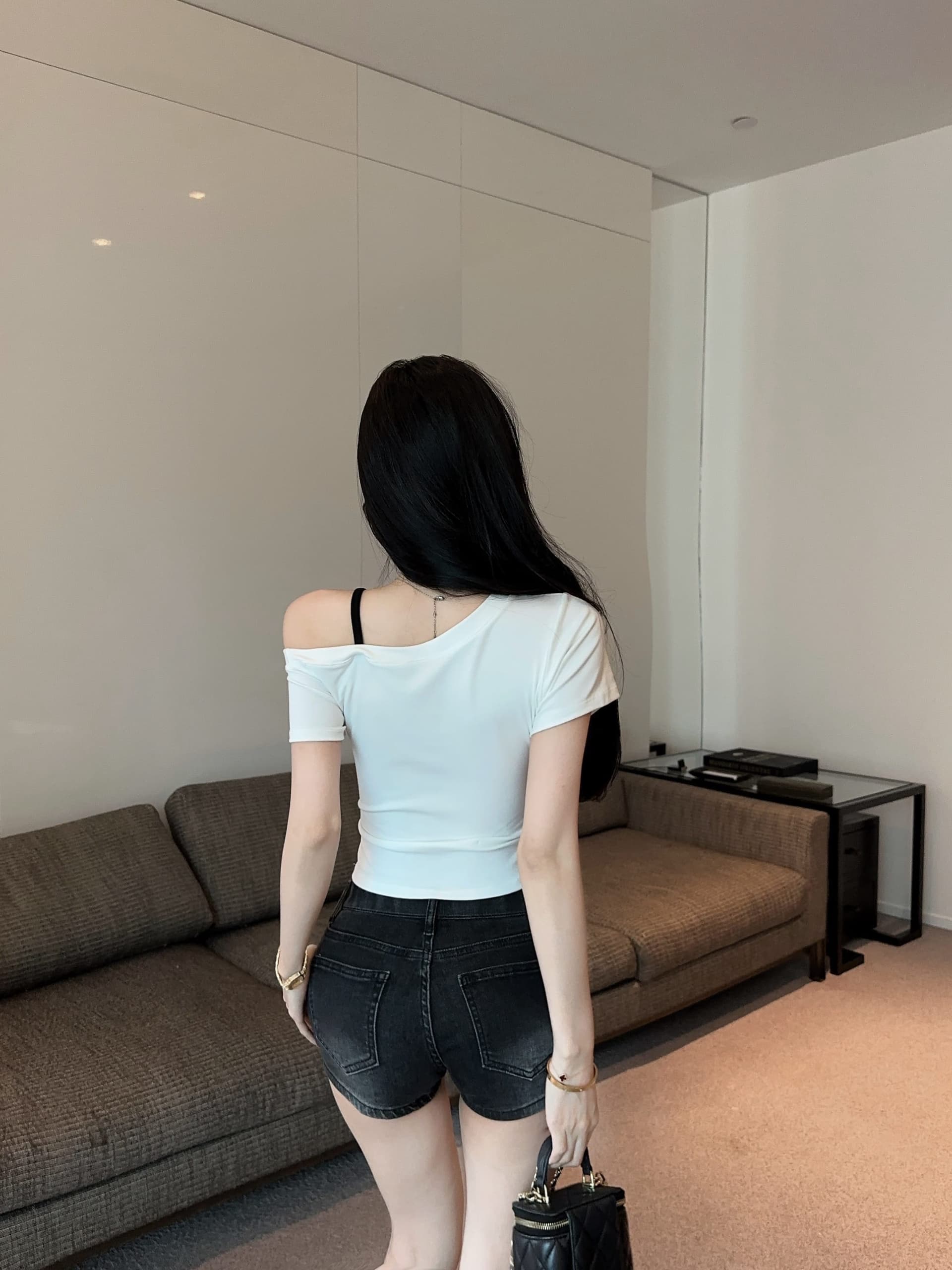 실사 정가 벨트 가슴 패드 디자인 센스 비스듬한 어깨 페이크 레이어드 알파벳 프린트 반팔 몸매 가꾸기 슬림해 보이는 맨위 상세 이미지 12