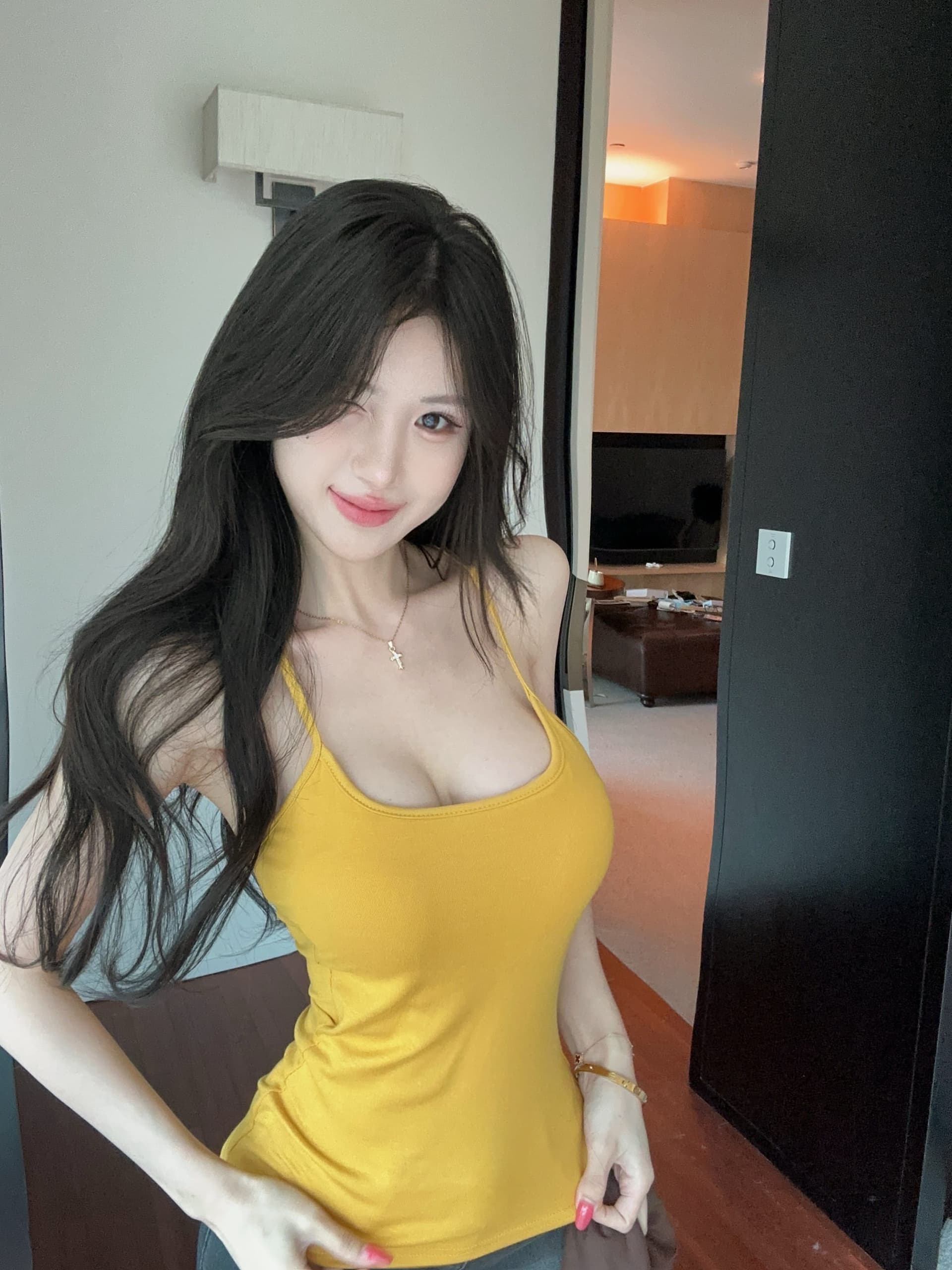 실사 정가 디자인 센스 스트랩 반팔 오픈 가디건 플러스 신축성 가슴 패드 캐미솔 투피스 슈트 여성 상세 이미지 5