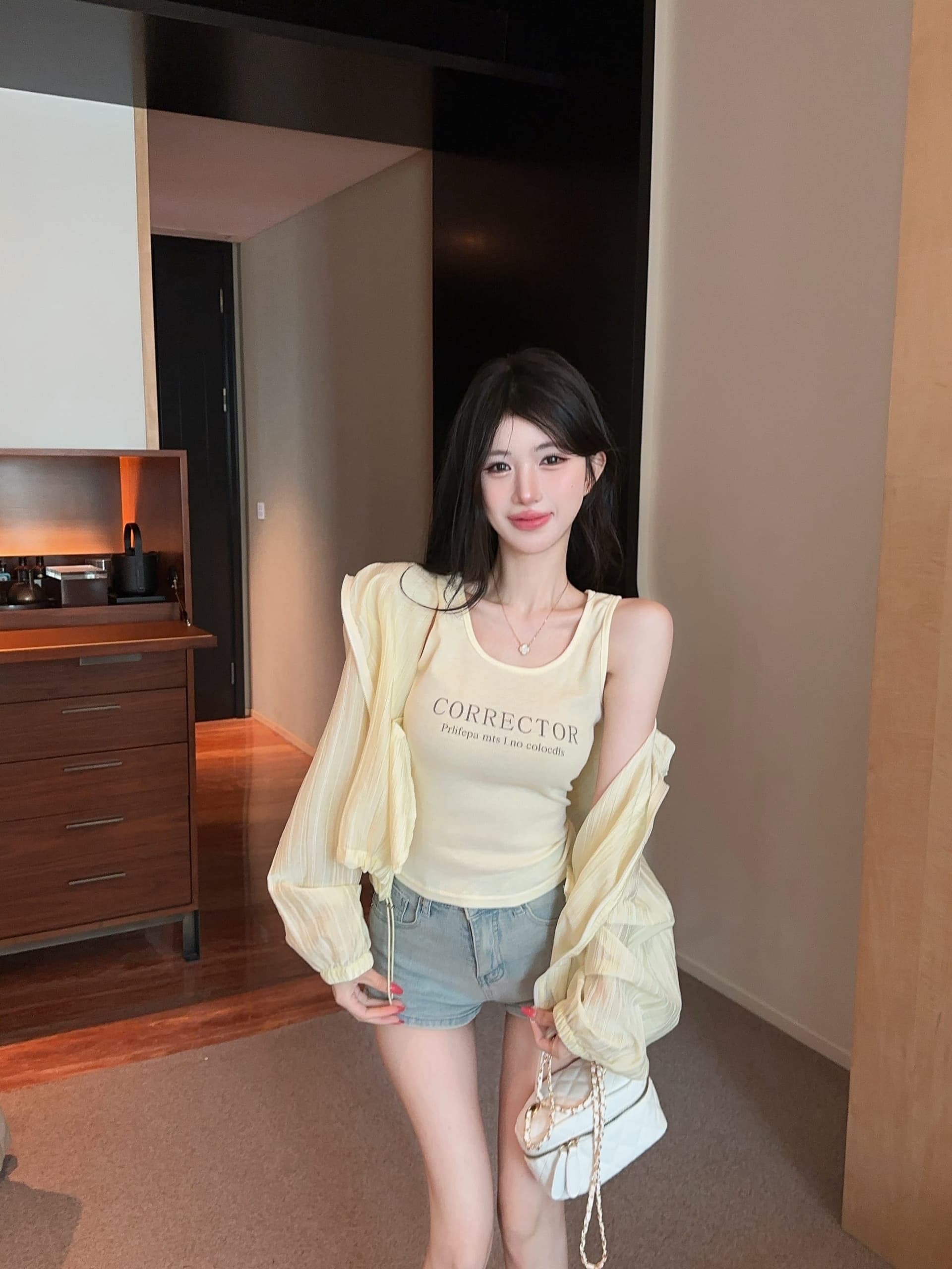 실사 정가 가을 긴팔 루즈핏 자외선 차단 여성 코트 알파벳 프린트 캐미솔 품격 투피스 슈트 상세 이미지 11