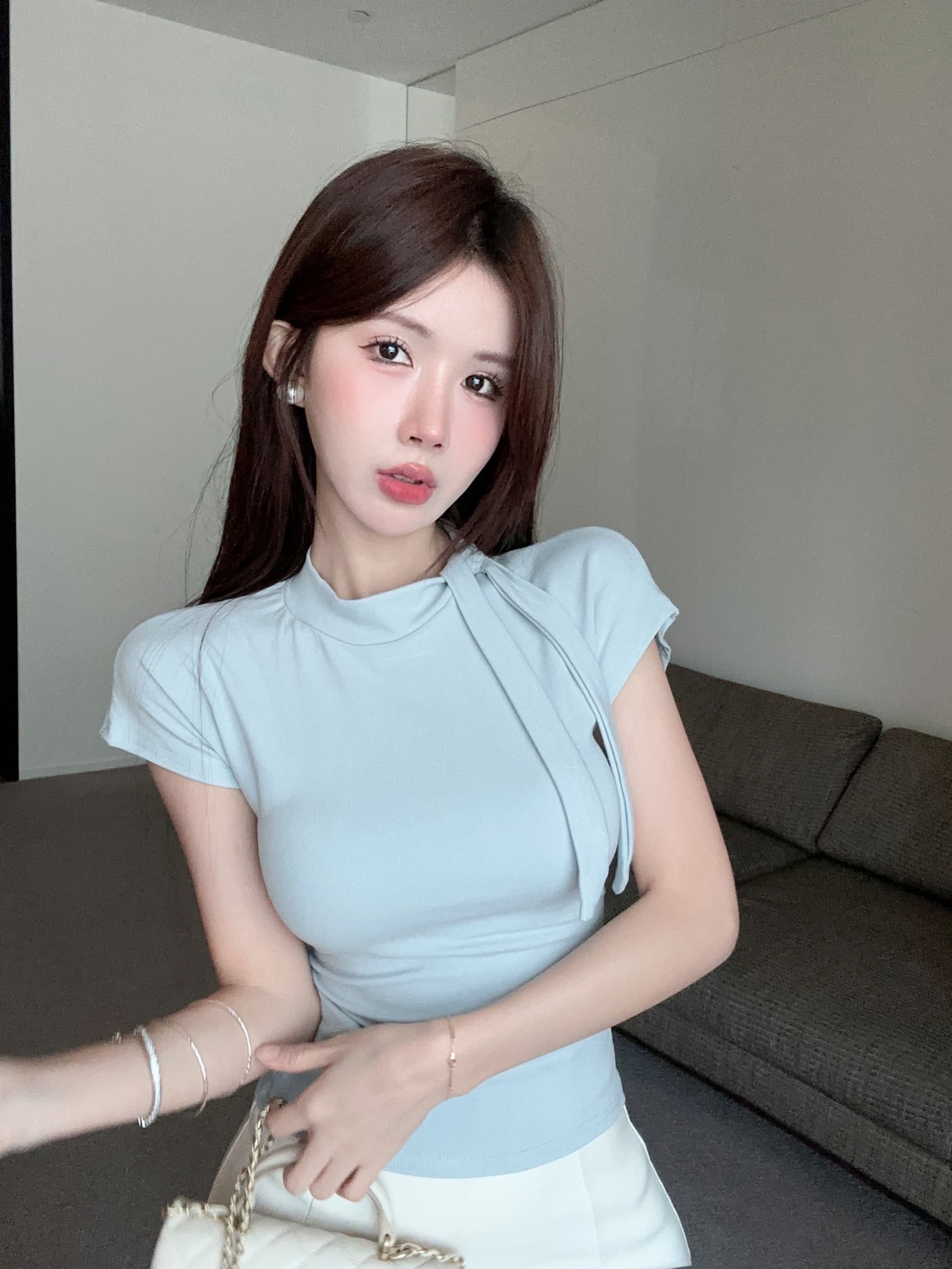 실사 정가 여름 새로운 디자인 센스 레이스업 스카프 칼라 티셔츠 여성 슬림해 보이는 다용도 맨위 상세 이미지 2