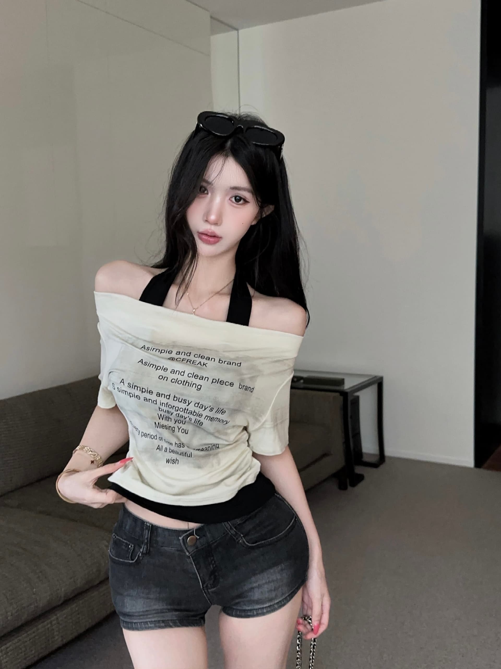 실사 정가 디자인 센스 작은 대중 보트넥 페이크 레이어드 행침 목 티셔츠 여성용 짧은 소매 알파벳 프린트 슬림해 보이는 맨위 상세 이미지 3