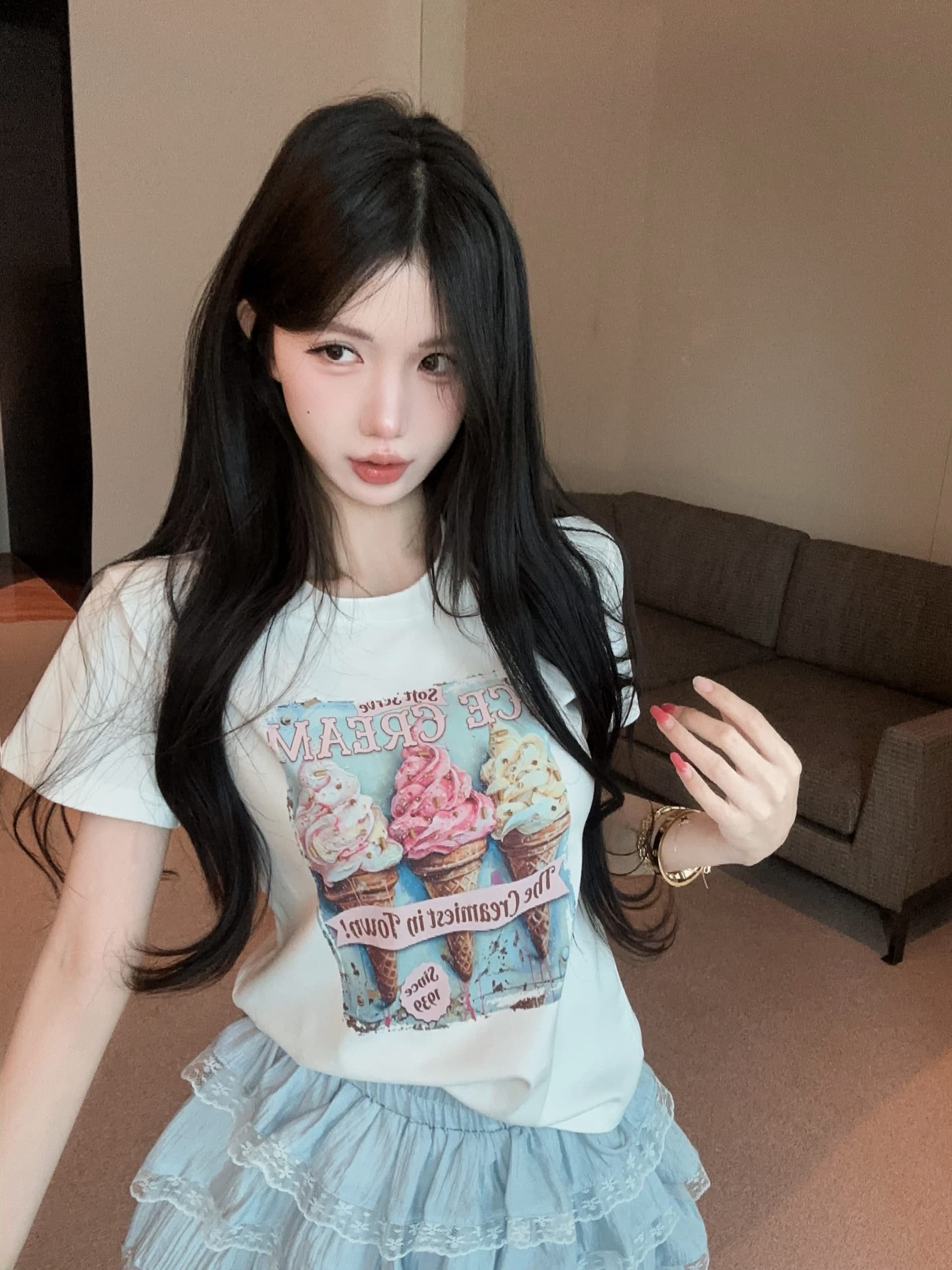 실사 정가 수공 비즈 박기 아이스크림 프린트 반팔 라운드 넥 티셔츠 여성 레이스 측면 미니 스커트 투피스 슈트 상세 이미지 3