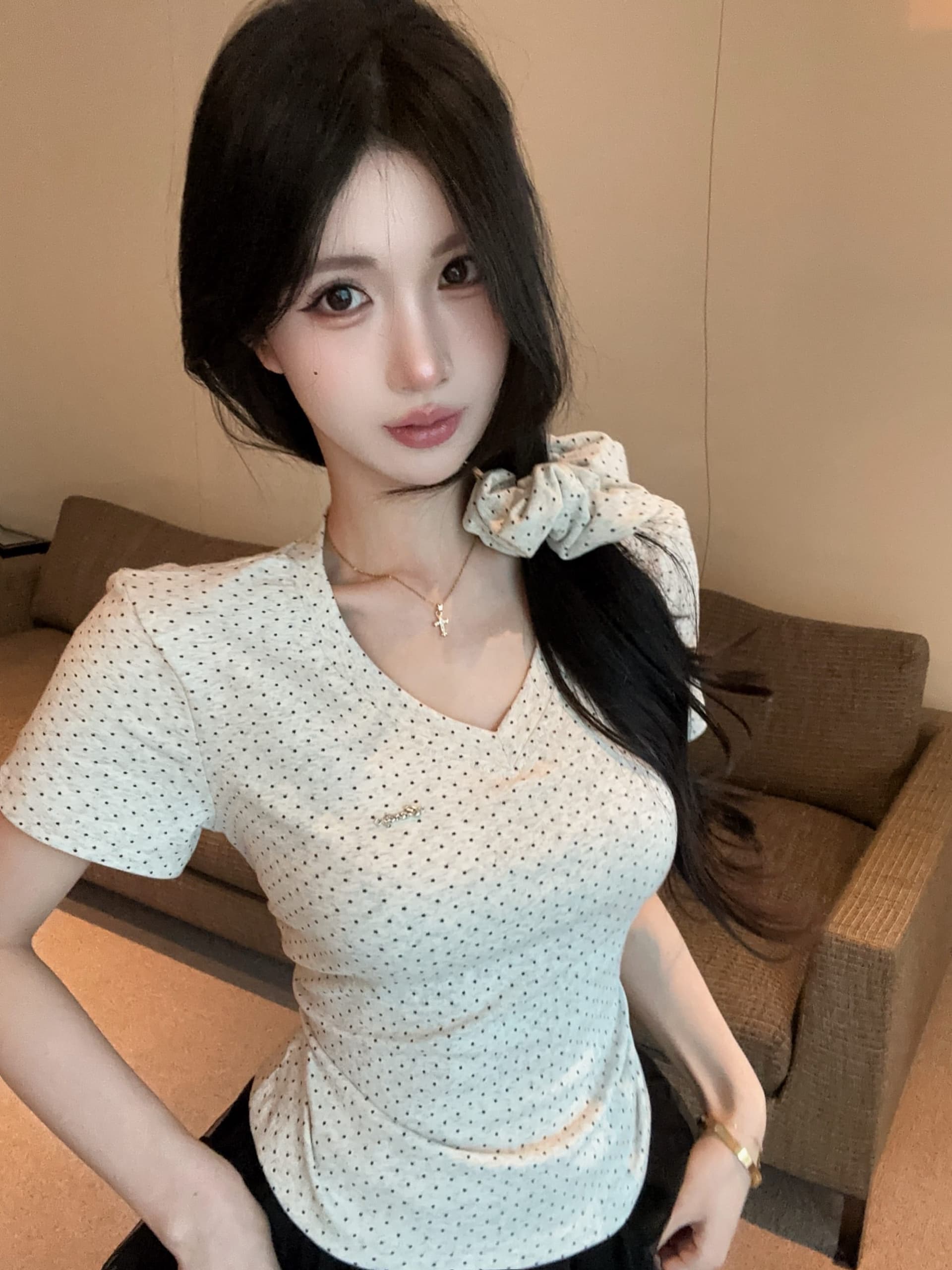 실사 정가 새로운 품격 보내기 헤드 로프 별 도트 무늬 V넥 반팔 티셔츠 여성 몸매 가꾸기 슬림해 보이는 다용도 맨위 상세 이미지 9