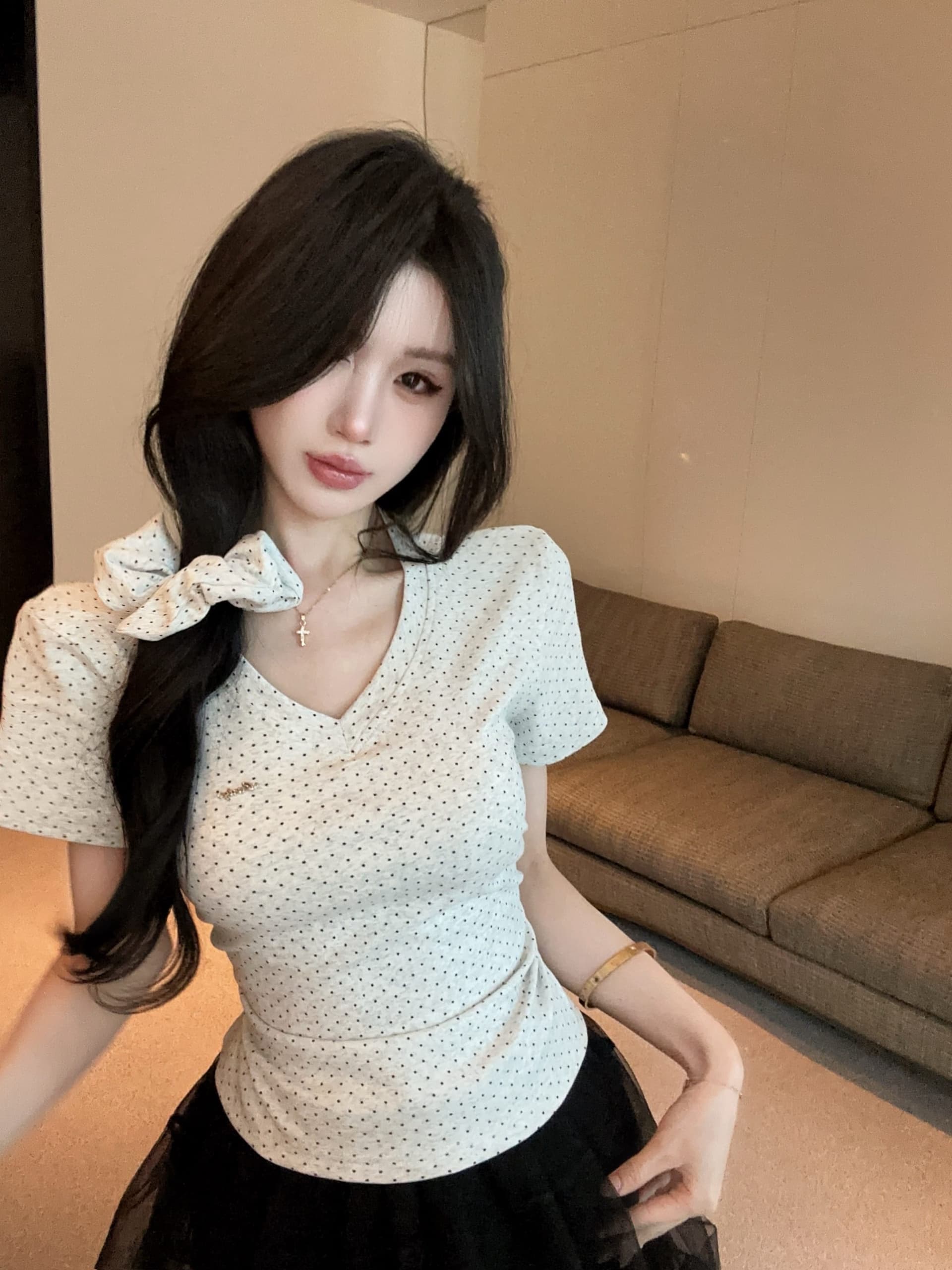 실사 정가 새로운 품격 보내기 헤드 로프 별 도트 무늬 V넥 반팔 티셔츠 여성 몸매 가꾸기 슬림해 보이는 다용도 맨위 상세 이미지 10