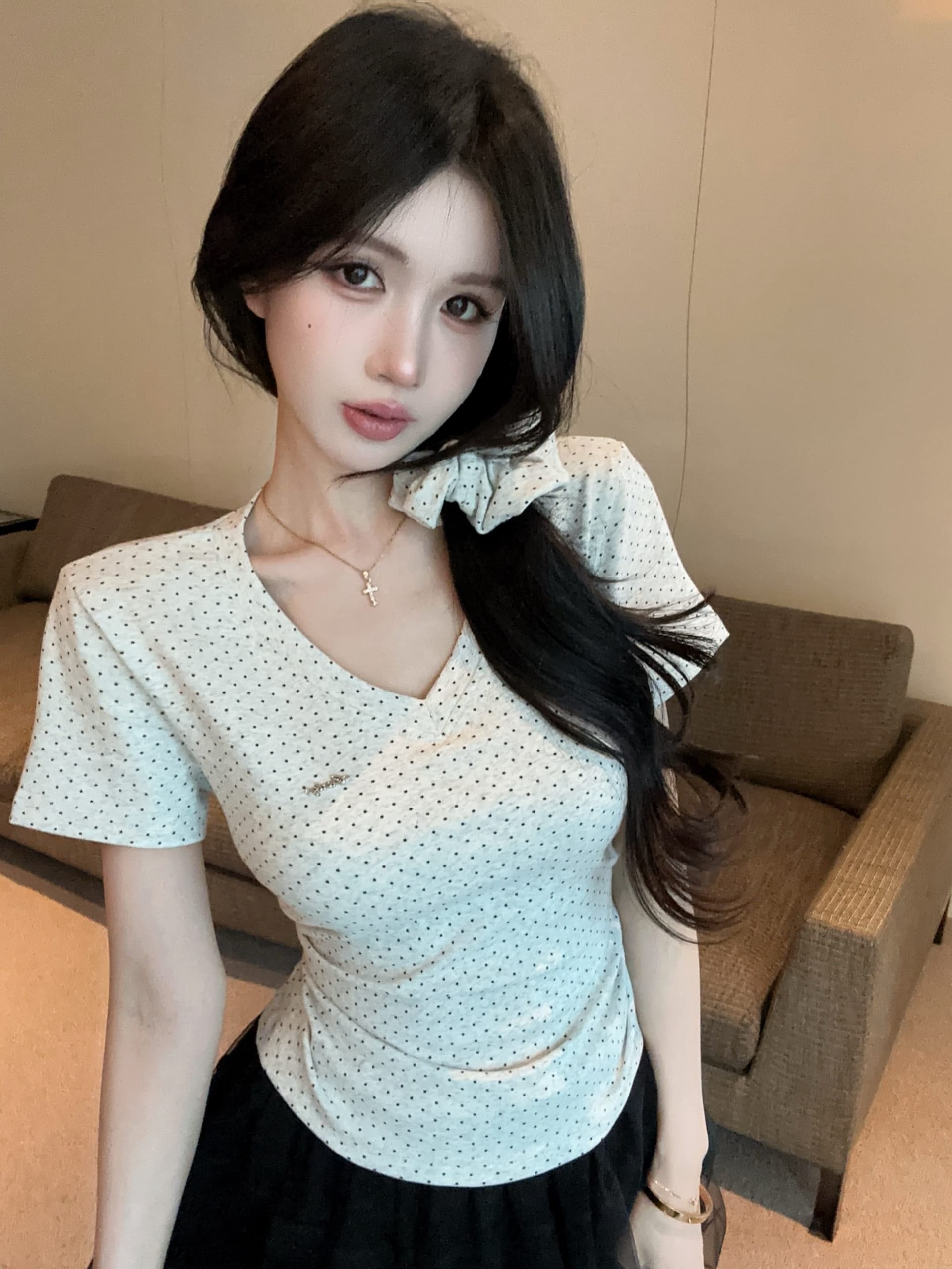 실사 정가 새로운 품격 보내기 헤드 로프 별 도트 무늬 V넥 반팔 티셔츠 여성 몸매 가꾸기 슬림해 보이는 다용도 맨위 상세 이미지 15