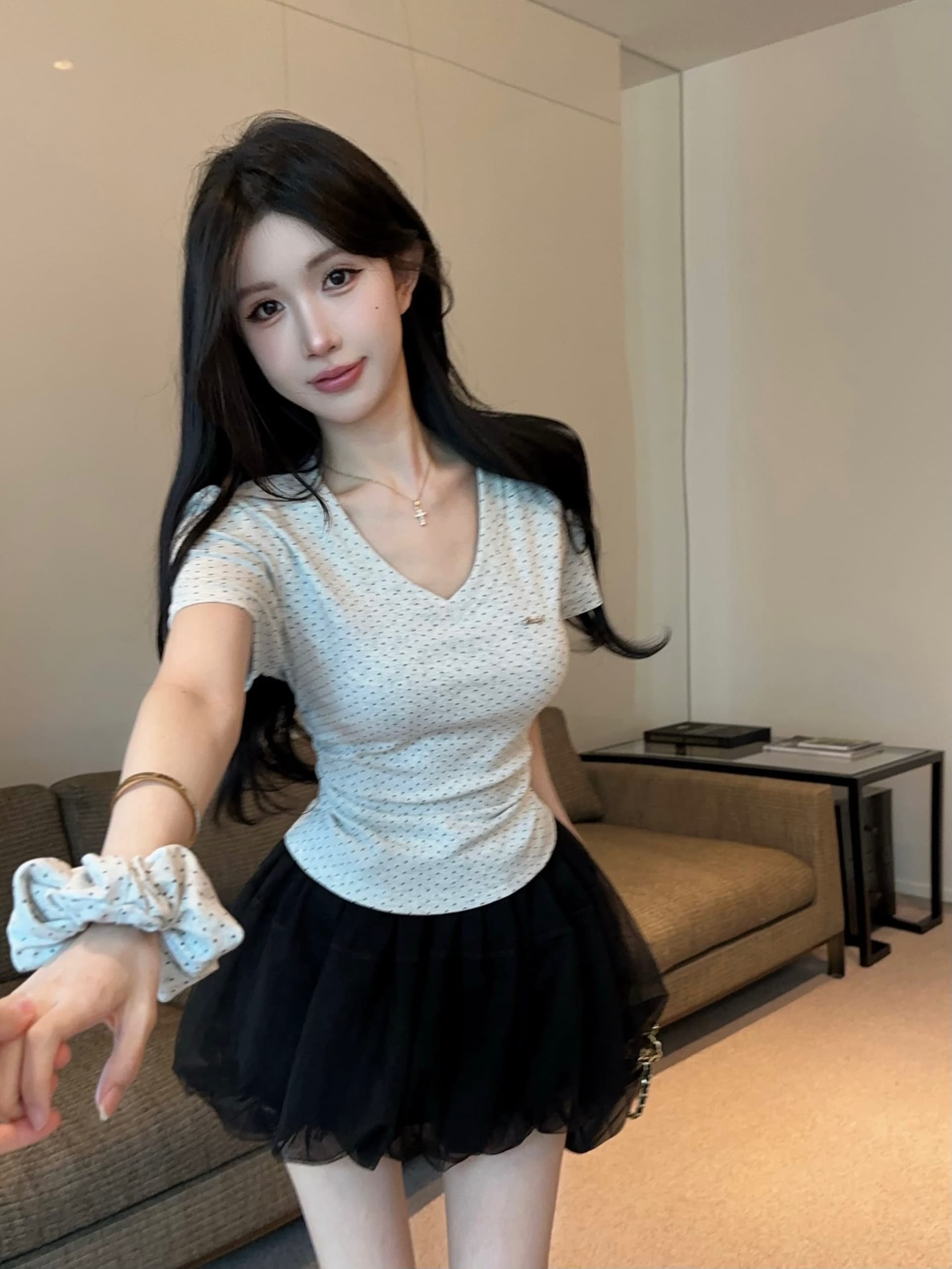 실사 정가 새로운 품격 보내기 헤드 로프 별 도트 무늬 V넥 반팔 티셔츠 여성 몸매 가꾸기 슬림해 보이는 다용도 맨위 상세 이미지 16