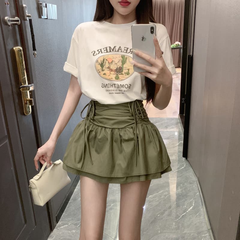 실사 정가 여름 새로운 다용도 프린트 티셔츠 무거운 작업 주름 펌프 로프 나비 매듭 미니 스커트 세트 여성