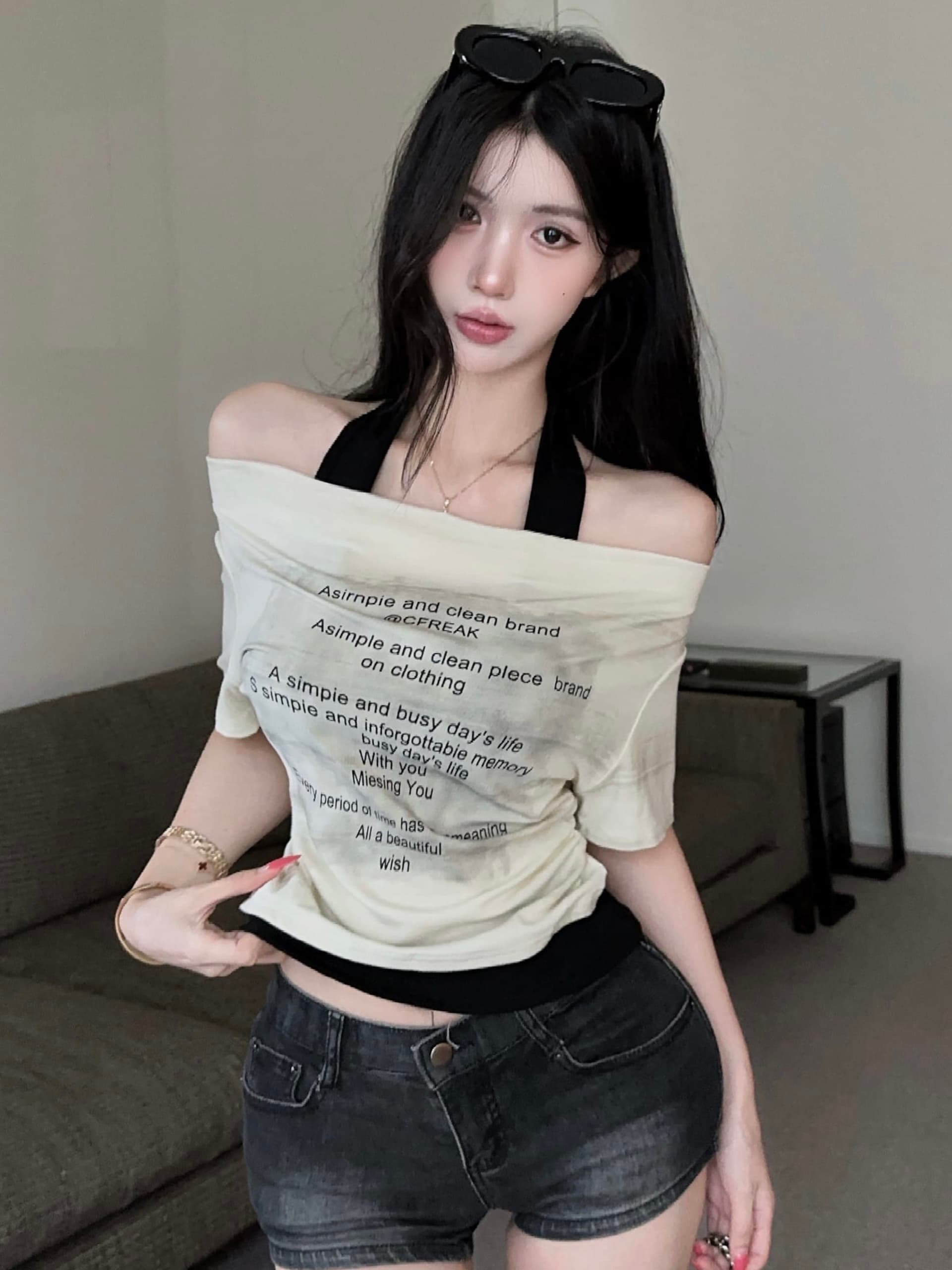 실사 정가 디자인 센스 작은 대중 보트넥 페이크 레이어드 행침 목 티셔츠 여성용 짧은 소매 알파벳 프린트 슬림해 보이는 맨위 이미지 3
