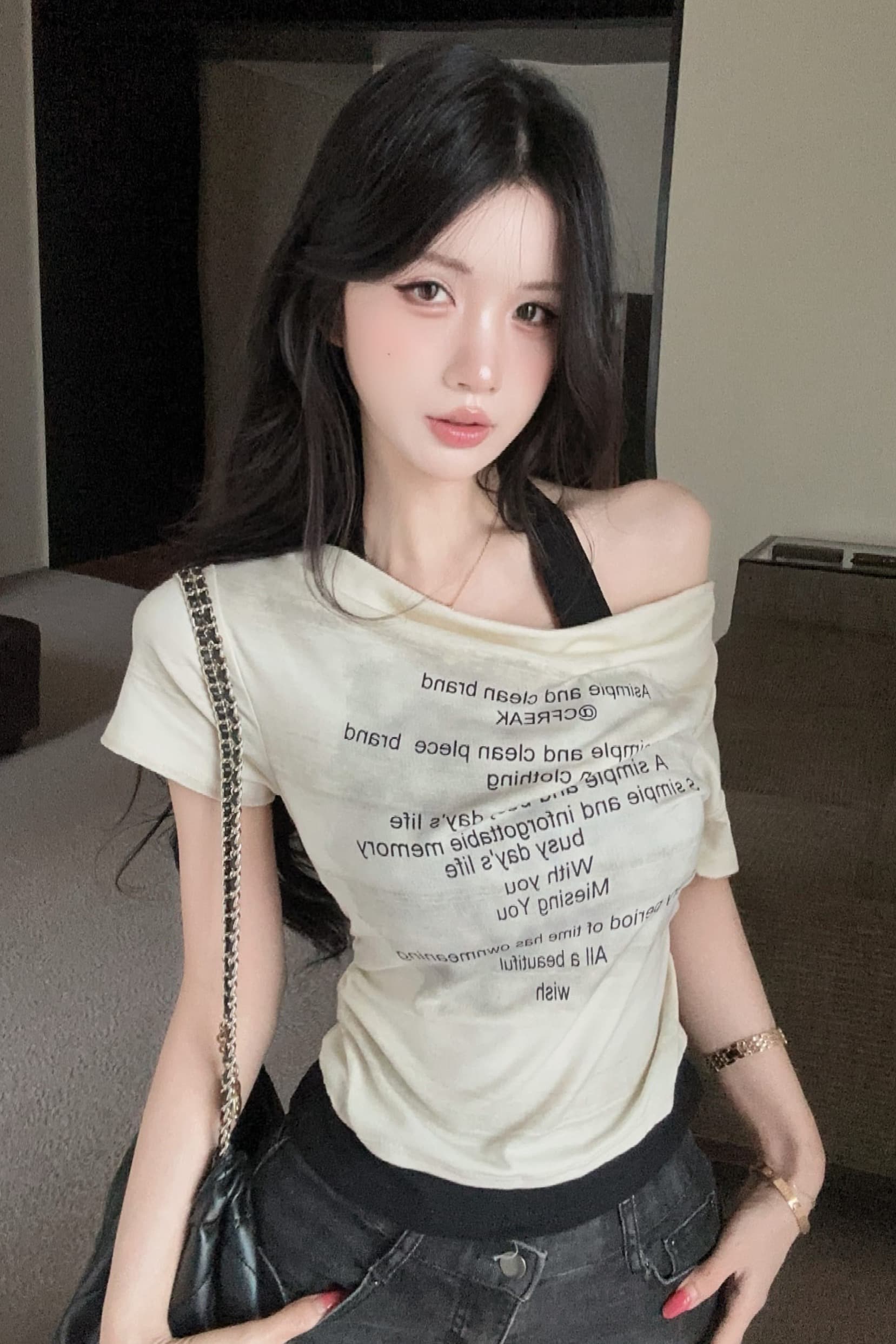 실사 정가 디자인 센스 작은 대중 보트넥 페이크 레이어드 행침 목 티셔츠 여성용 짧은 소매 알파벳 프린트 슬림해 보이는 맨위 이미지 6