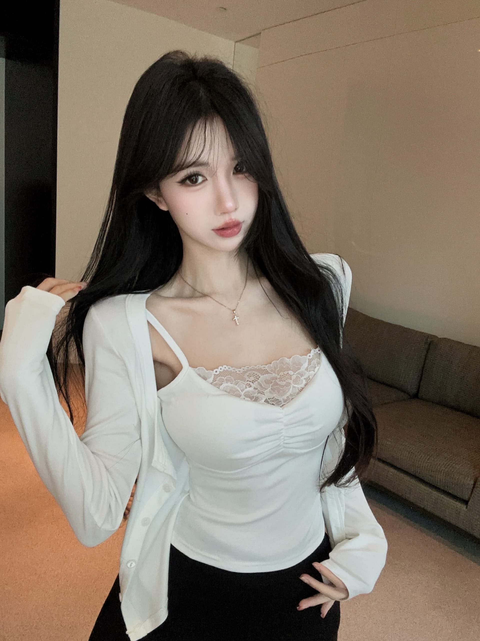 실사 정가 가을 벨트 가슴 패드 디자인 센스 페이크 레이어드 레이스 조각 오픈 가디건 여성 코트 슬립 슬림해 보이는 맨위 상세 이미지 1