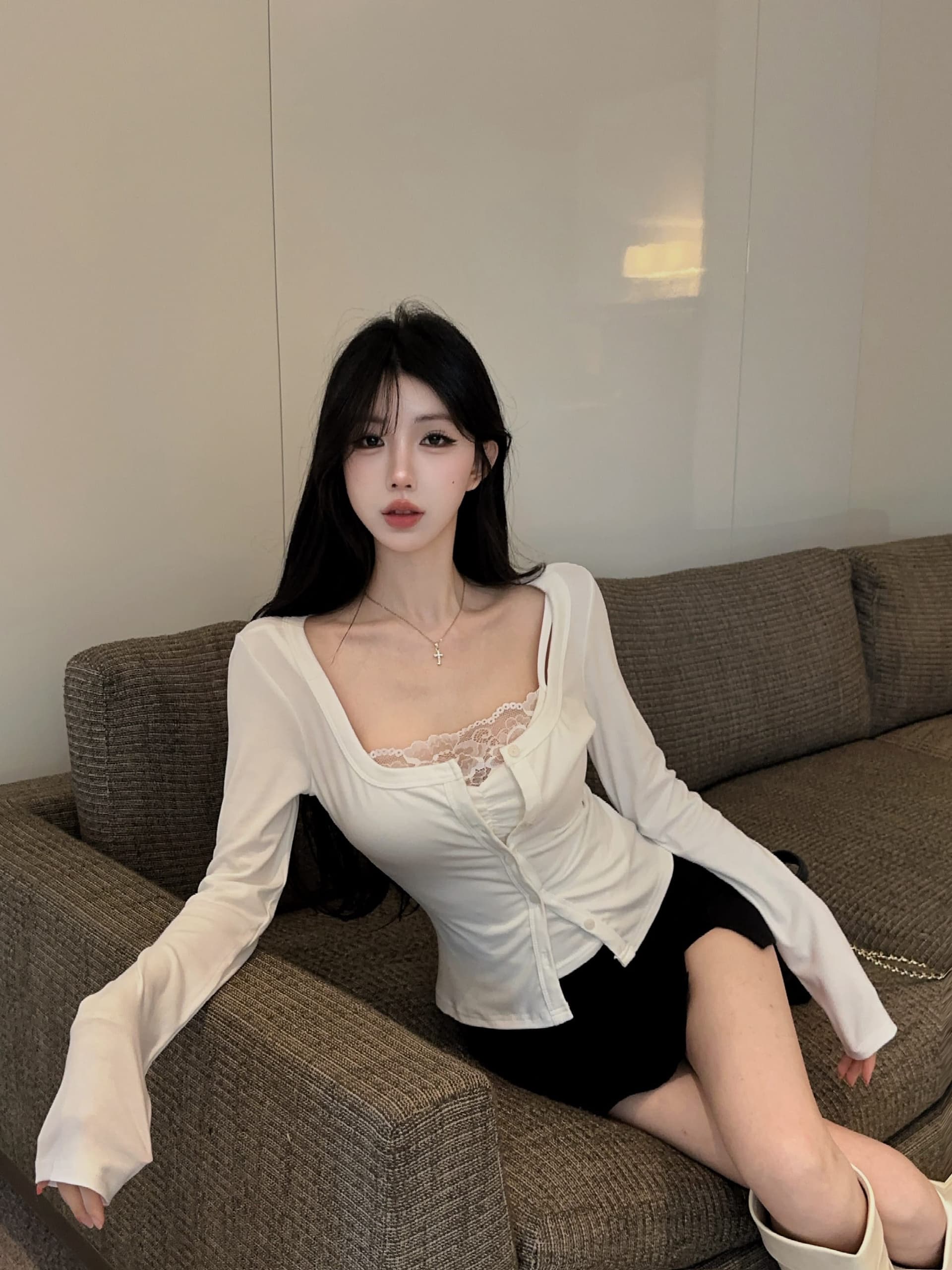 실사 정가 가을 벨트 가슴 패드 디자인 센스 페이크 레이어드 레이스 조각 오픈 가디건 여성 코트 슬립 슬림해 보이는 맨위 상세 이미지 4