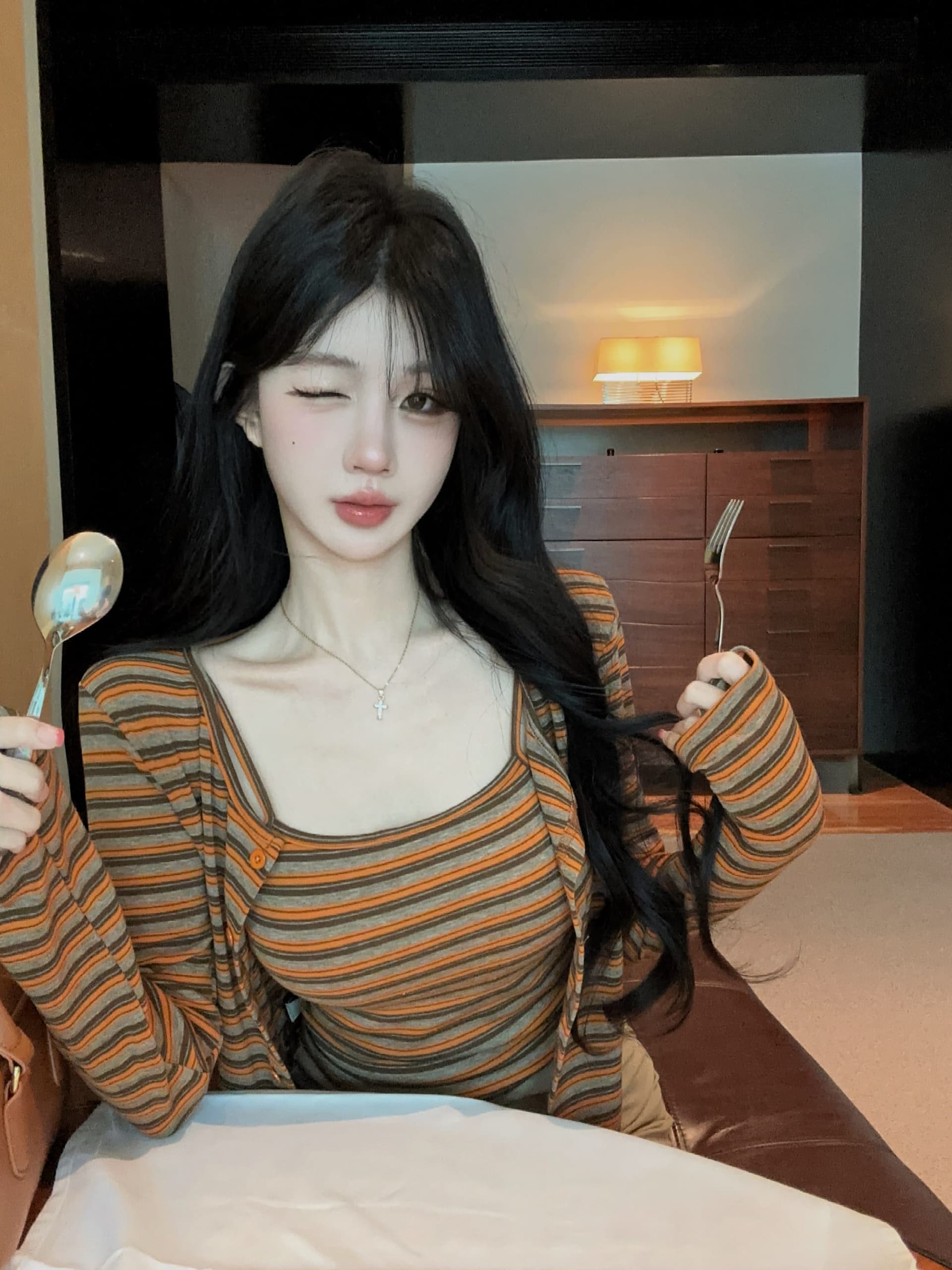 실사 정가 가을 새로운 벨트 가슴 패드 투피스 슈트 여성 스트라이프 카디건 코트 슬림해 보이는 만나는 캐미솔 상세 이미지 1