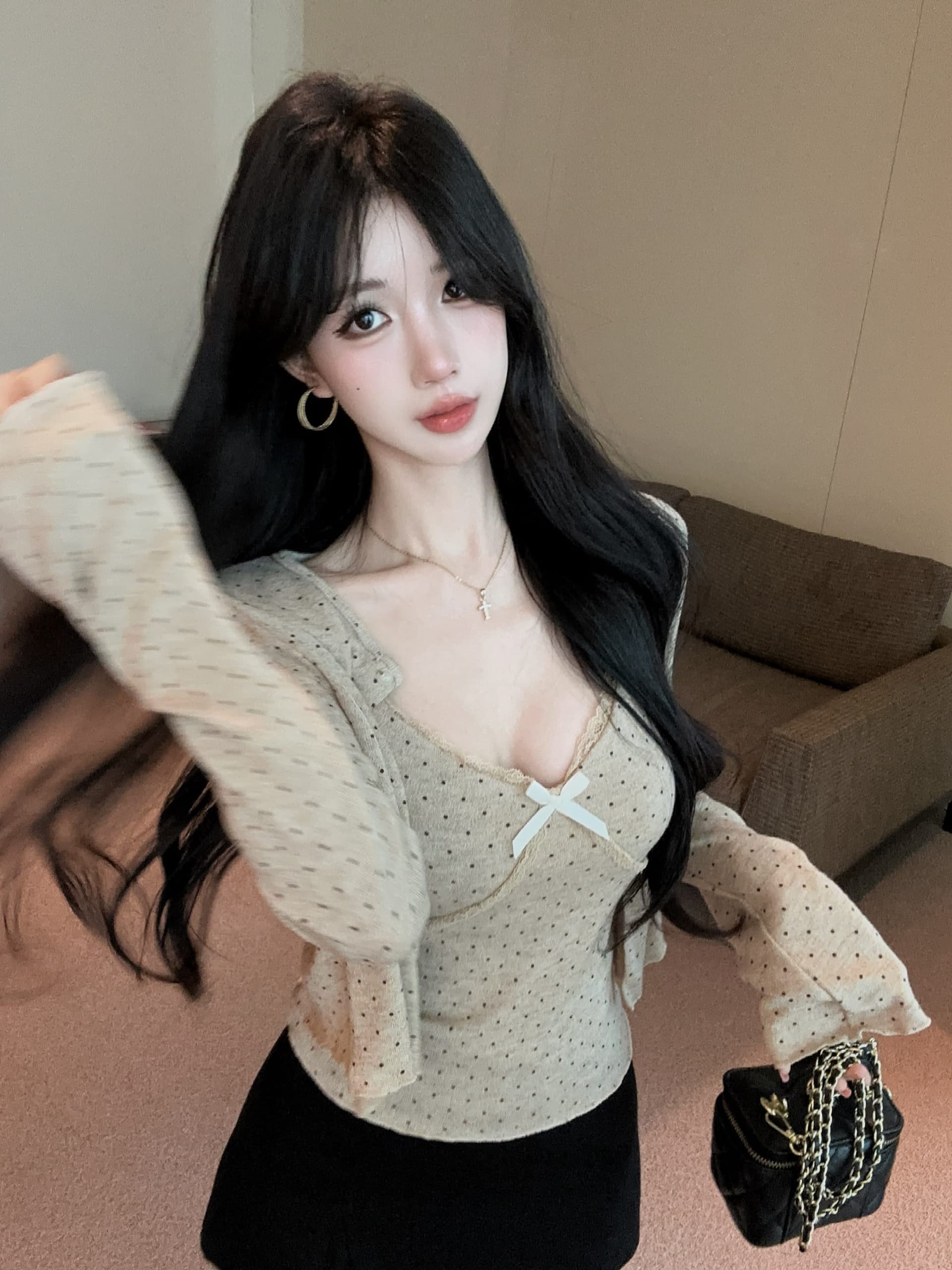 실사 정가 가을 두꺼운 도트 무늬 니트 스웨터 여성 코트 나비 매듭 레이스 측면 V넥 슬립 투피스 슈트 상세 이미지 8