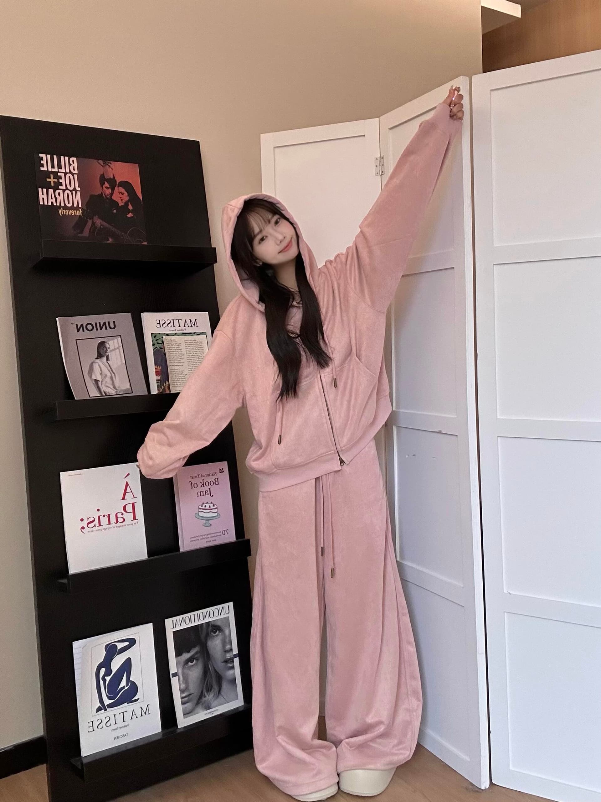 새로운 캐주얼 스포츠 슈트 가을 겨울 슬림해 보이는 후드 한국 스타일 루즈핏 지퍼 오픈 가디건 긴 바지 후드티 투피스 슈트 상세 이미지 5