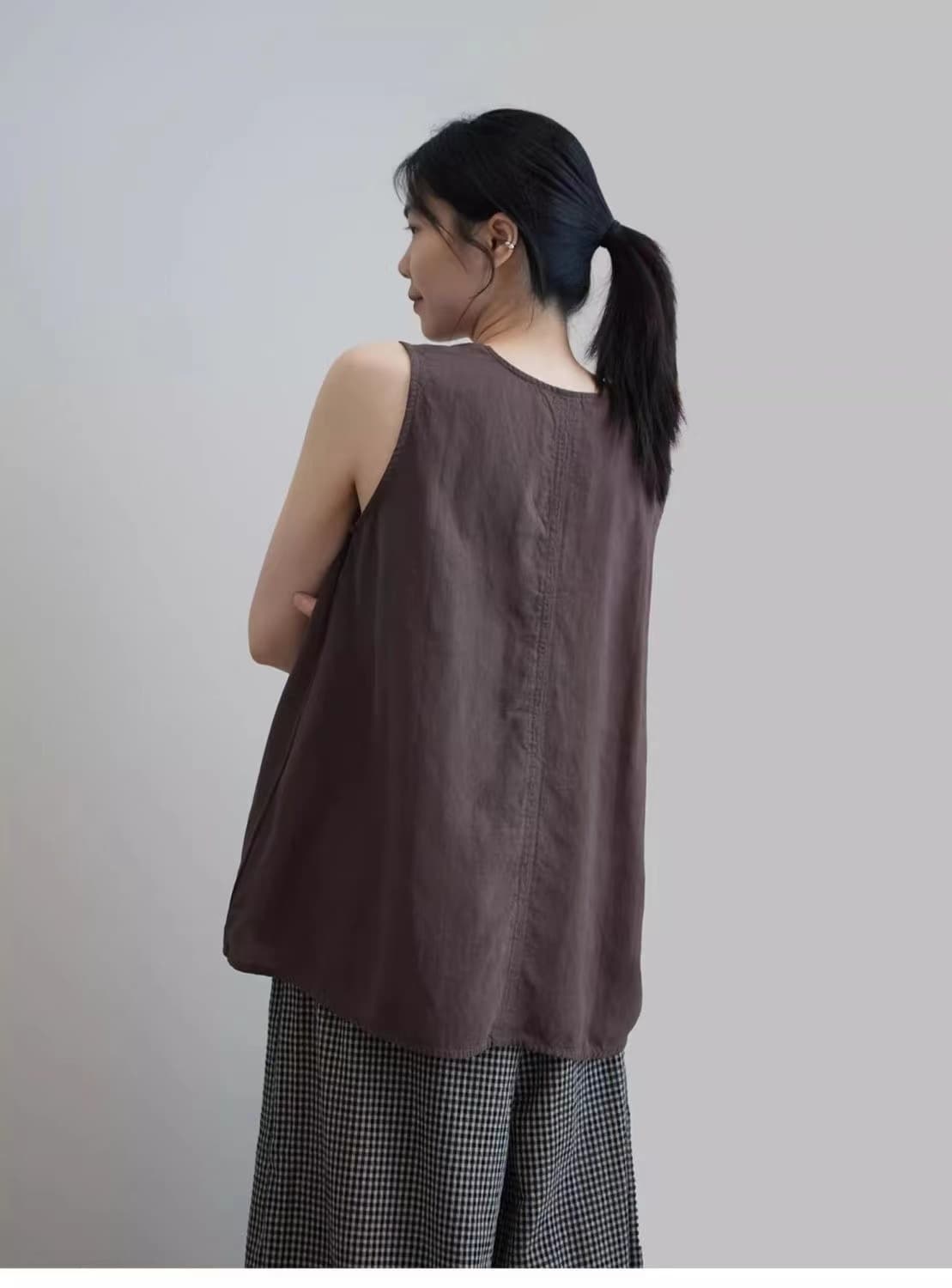 패션 세트 여성 여름 새로운 디자인 센스 V넥 민소매 조끼 맨위 캐주얼 넓은 다리가 짧다. 바지 투피스 세트 상세 이미지 18