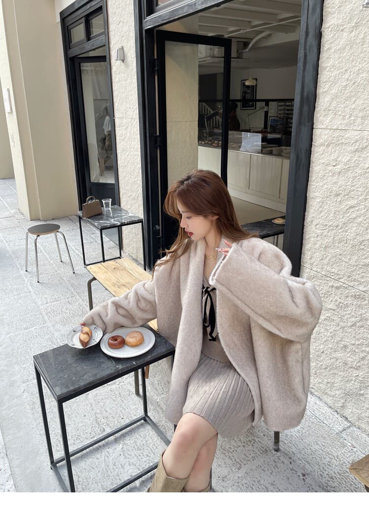 원본 좋은 품질 한 부서 세트 배색 해군 칼라 스트랩 니트 스웨터 맨위 플리츠 반신 스커트 투피스 세트 상세 이미지 15