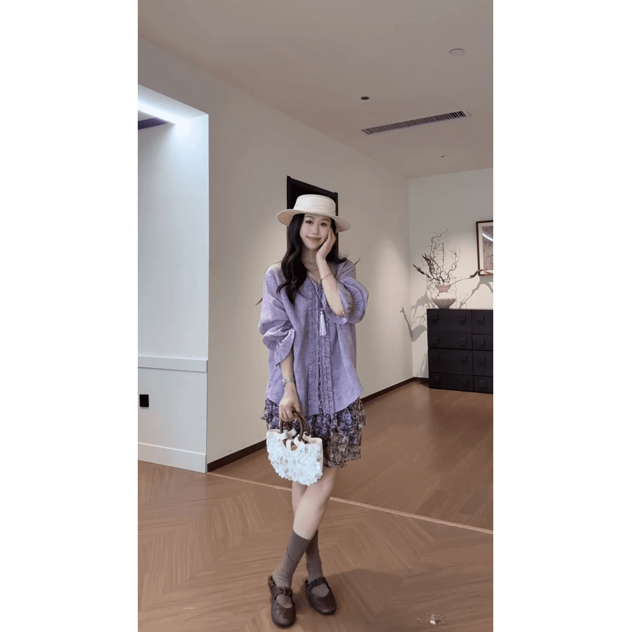 정가 달콤한 스타일 보라색 V넥 프릴 맨위 여성 여름 디자인 센스 한 마디 반신 치마 세트 이미지 4
