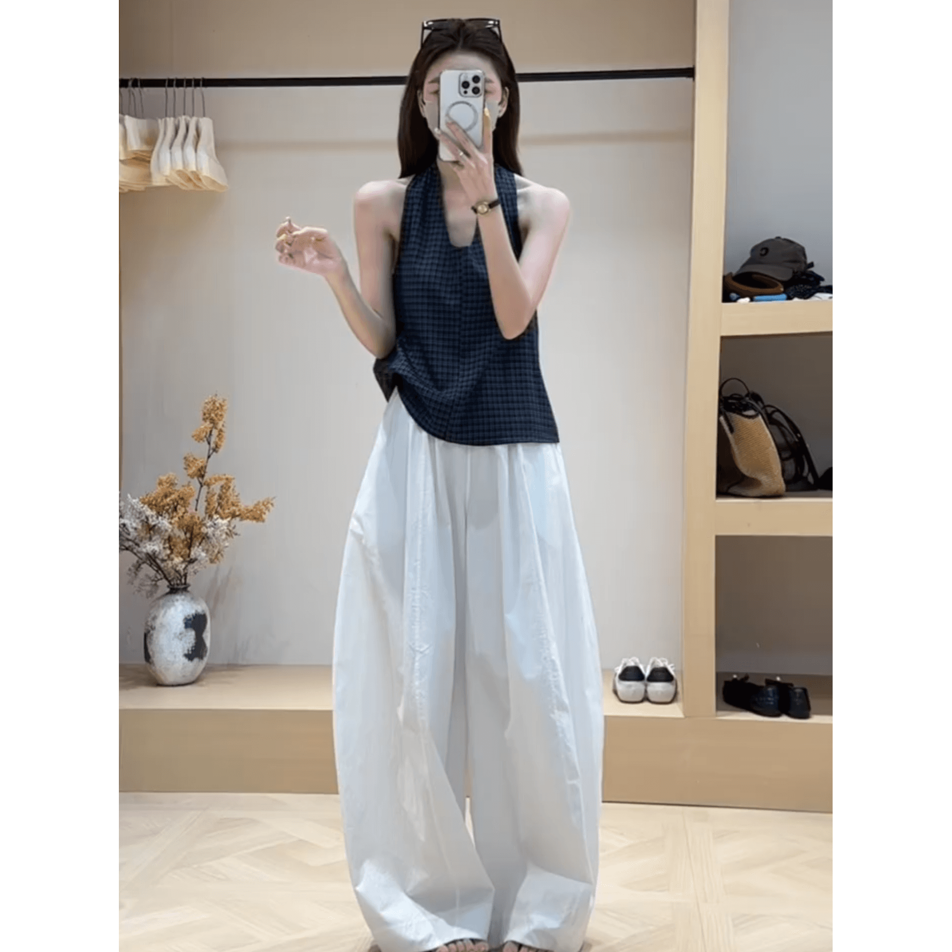 정가 핫걸 바람 체크무늬 행침 목 백리스 민소매 맨위 여성 루즈핏 슬림해 보이는 넓은 다리 캐주얼 바지 세트 상세 이미지 3