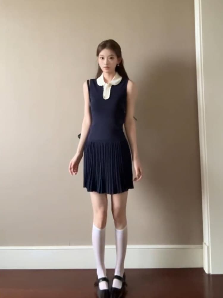 정가 한 부서 부드러운 바람 배색 베이비 칼라 민소매 맨위 하이웨이스트 플리츠 반신 스커트 투피스 슈트 상세 이미지 4
