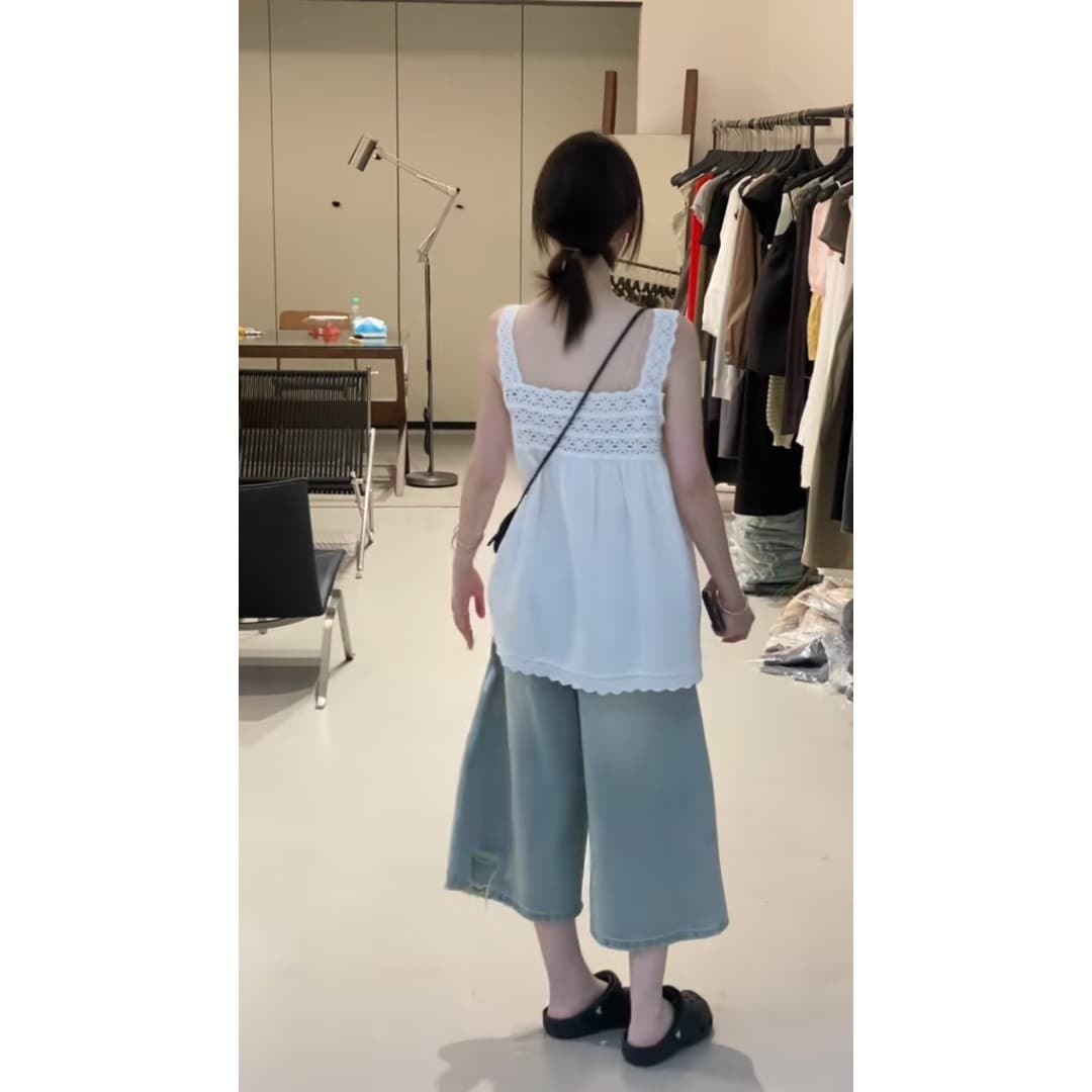 정가 한 부서 광장 칼라 레이스 홀로우 아웃 디자인 센스 조끼 맨위 여성 여름 다용도 청바지 세트 이미지 4