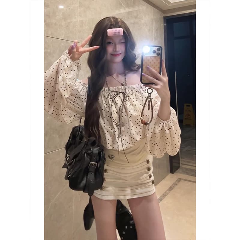 정가 프랑스식 오프숄더 도트 무늬 긴팔 셔츠 맨위 여성 여름 디자인 센스 한 마디 치마바지 세트 상세 이미지 3