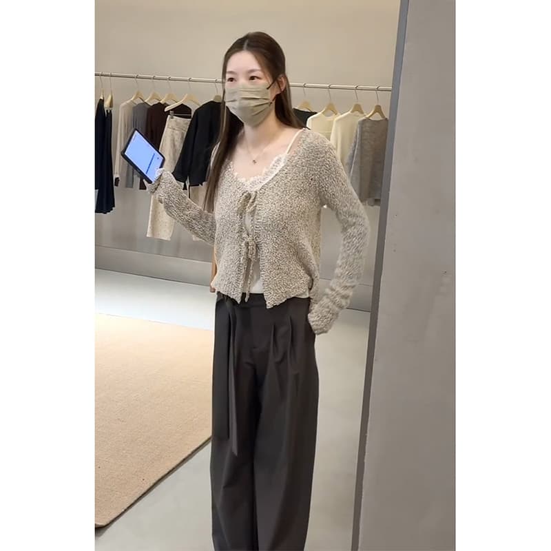 정가 이른 가을 느슨함 센스 V넥 레이스업 슬립 니트 오픈 가디건 여성 디자인 센스 넓은 다리 길이 바지 세트 상세 이미지 5