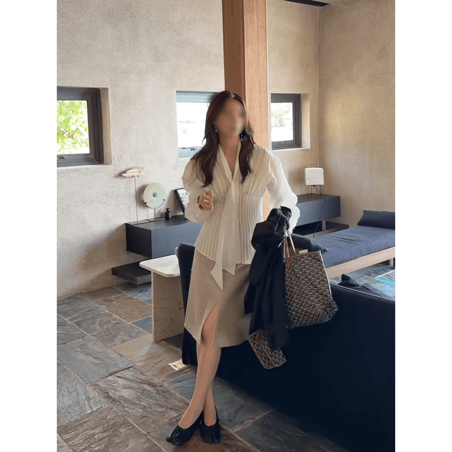 정가 프랑스식 빛 럭셔리 바람 V넥 플리츠 허리 수축 여성 셔츠 이른 가을 새로운 하이웨이스트 반신 치마 세트 이미지 5