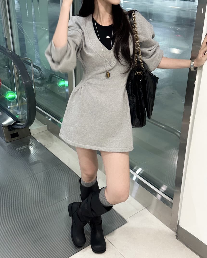 있음 선적 레트로 아메리칸 긴팔 V넥 몸매 가꾸기 슬림해 보이는 드레스 느긋한 바람 편안함 중간 길이 스커트 상세 이미지 10