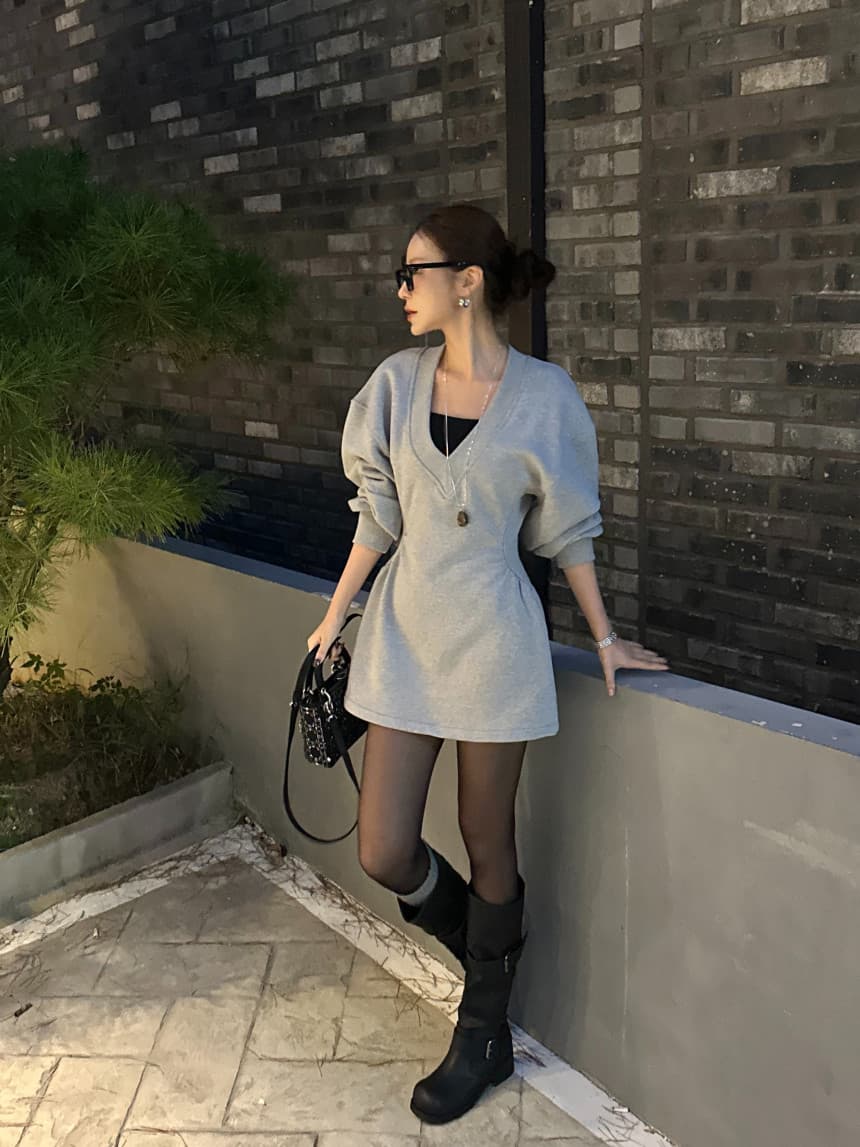 있음 선적 레트로 아메리칸 긴팔 V넥 몸매 가꾸기 슬림해 보이는 드레스 느긋한 바람 편안함 중간 길이 스커트 상세 이미지 12