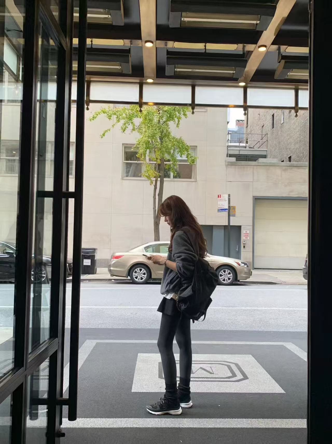 있음 선적 단색 스탠드 칼라 플리스 지퍼 재킷 상세 이미지 13